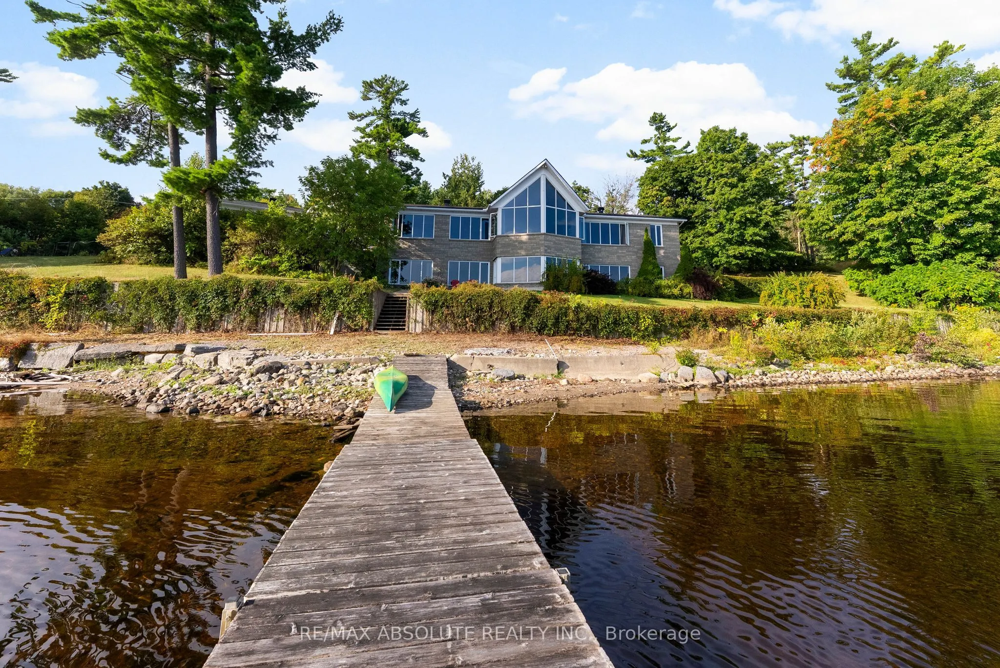 1724 River Road