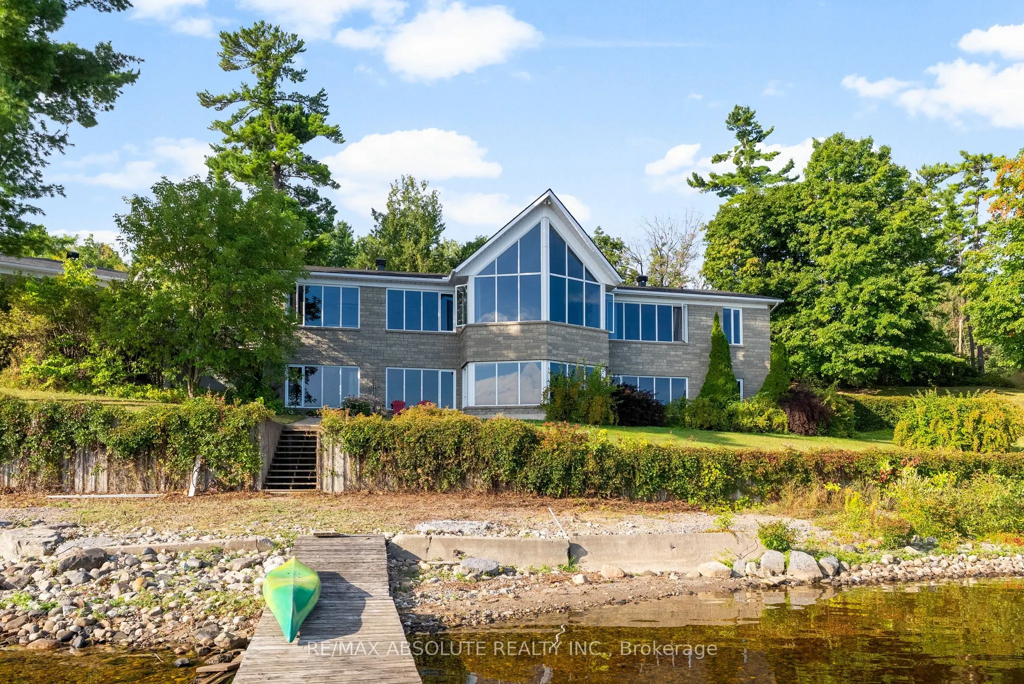 1724 River Road