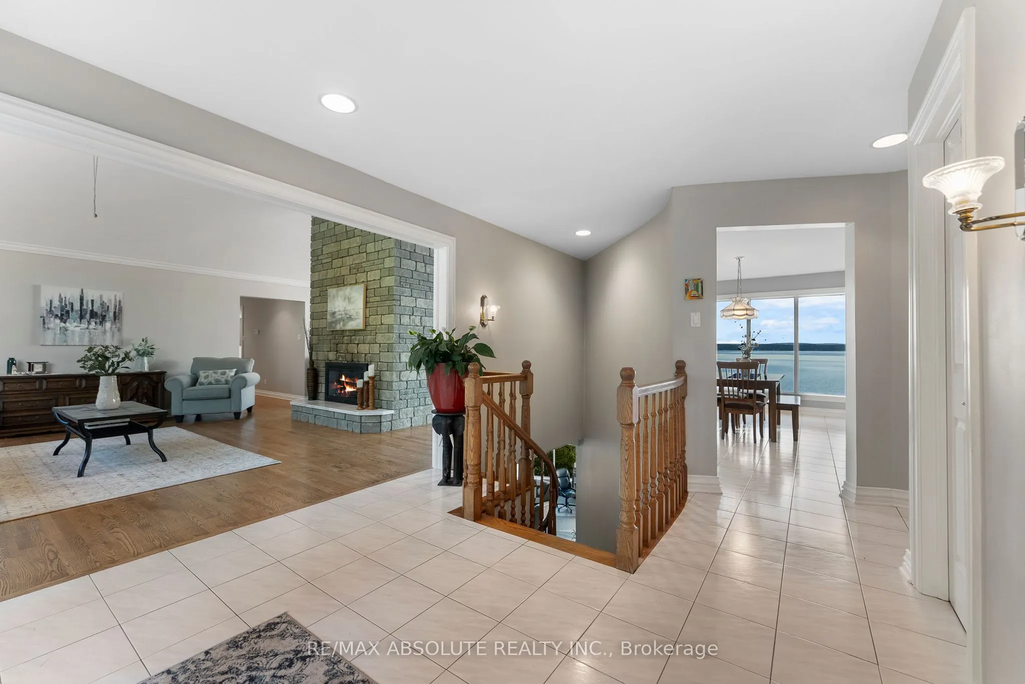 1724 River Road