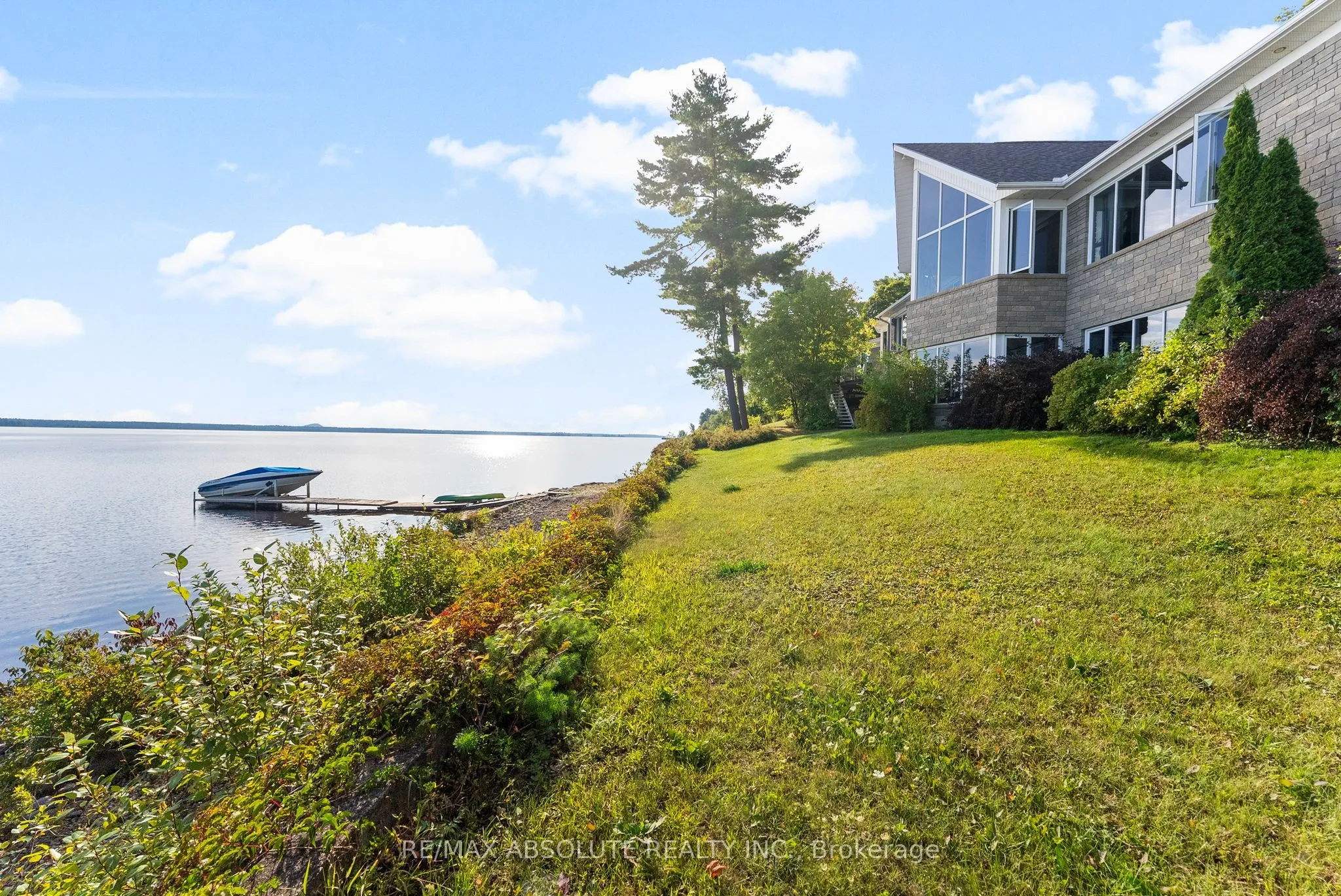 1724 River Road