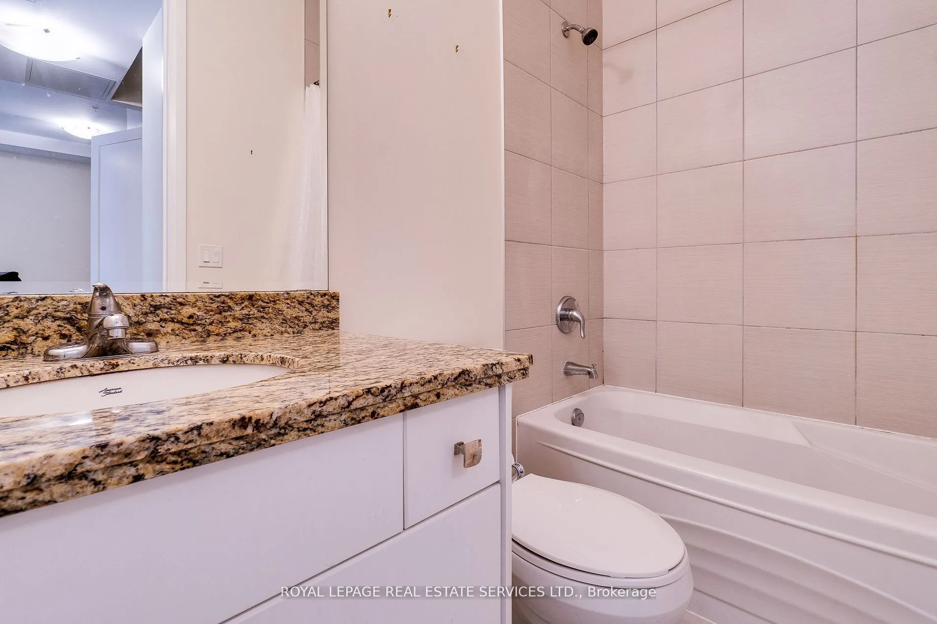 112 King Street E, #611