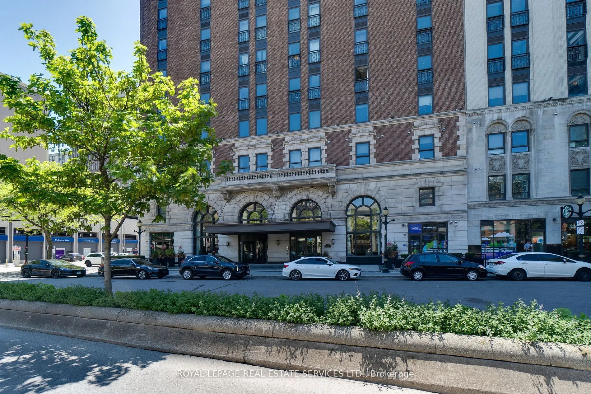 112 King Street E, #611