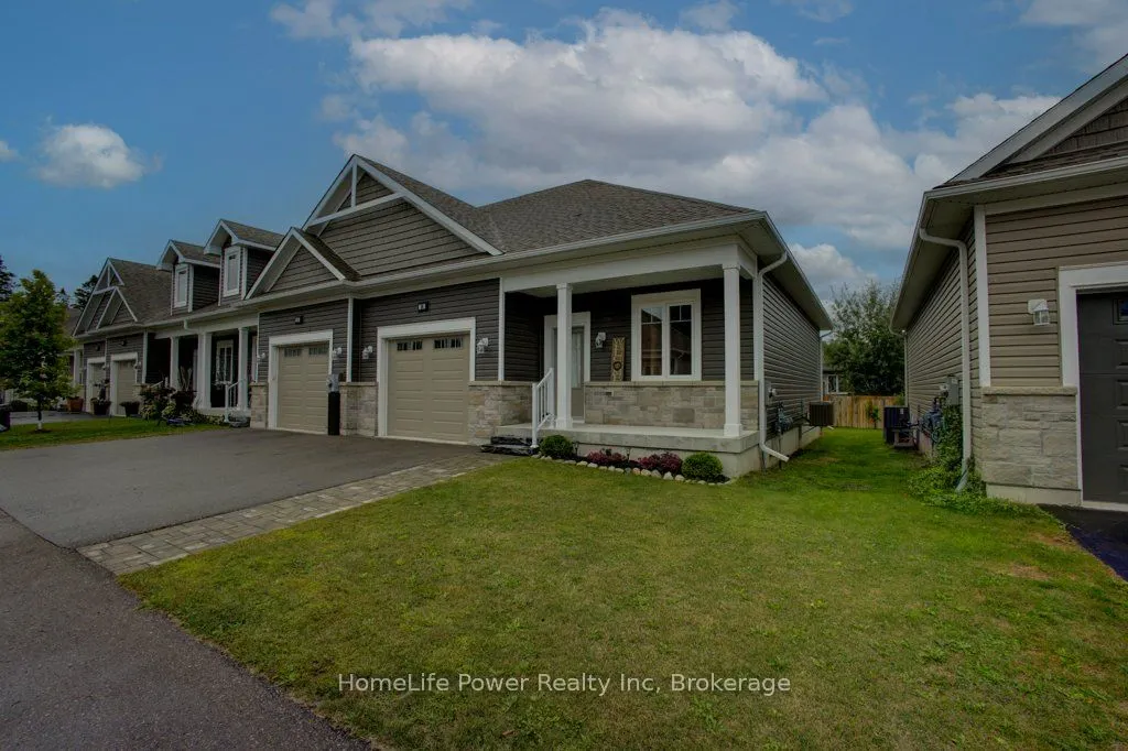 24 George Street N, #16