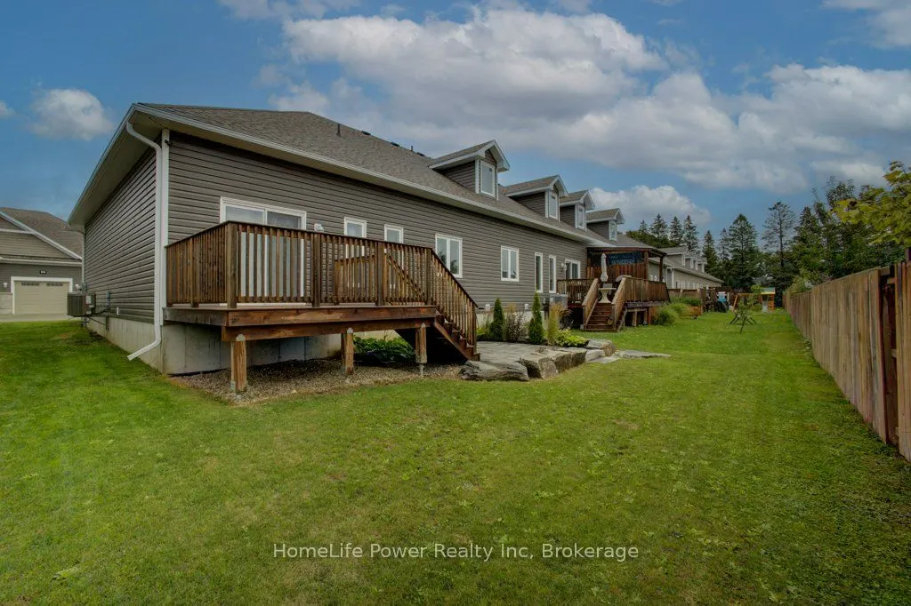 24 George Street N, #16