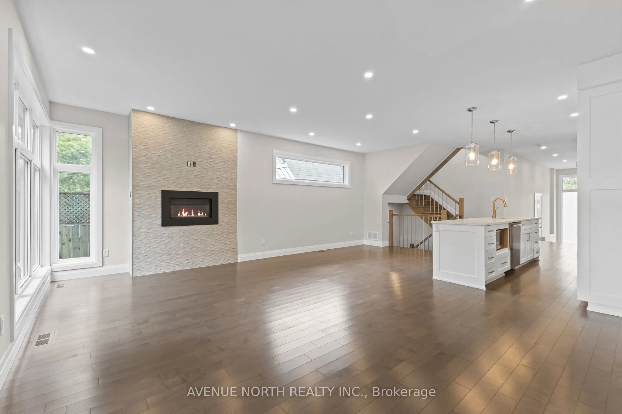 463 Dawson Avenue