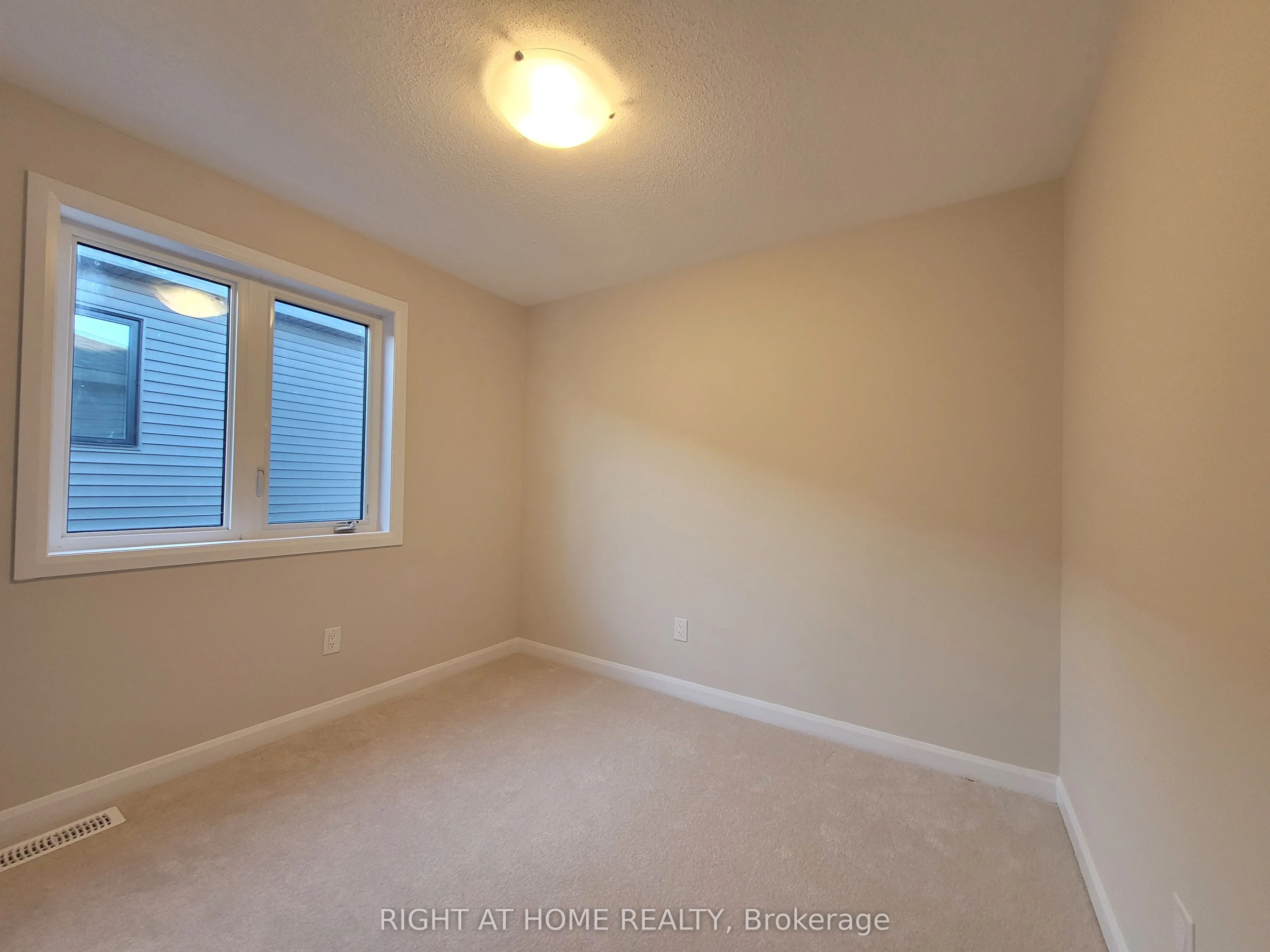 1062 Ballyhale Heights