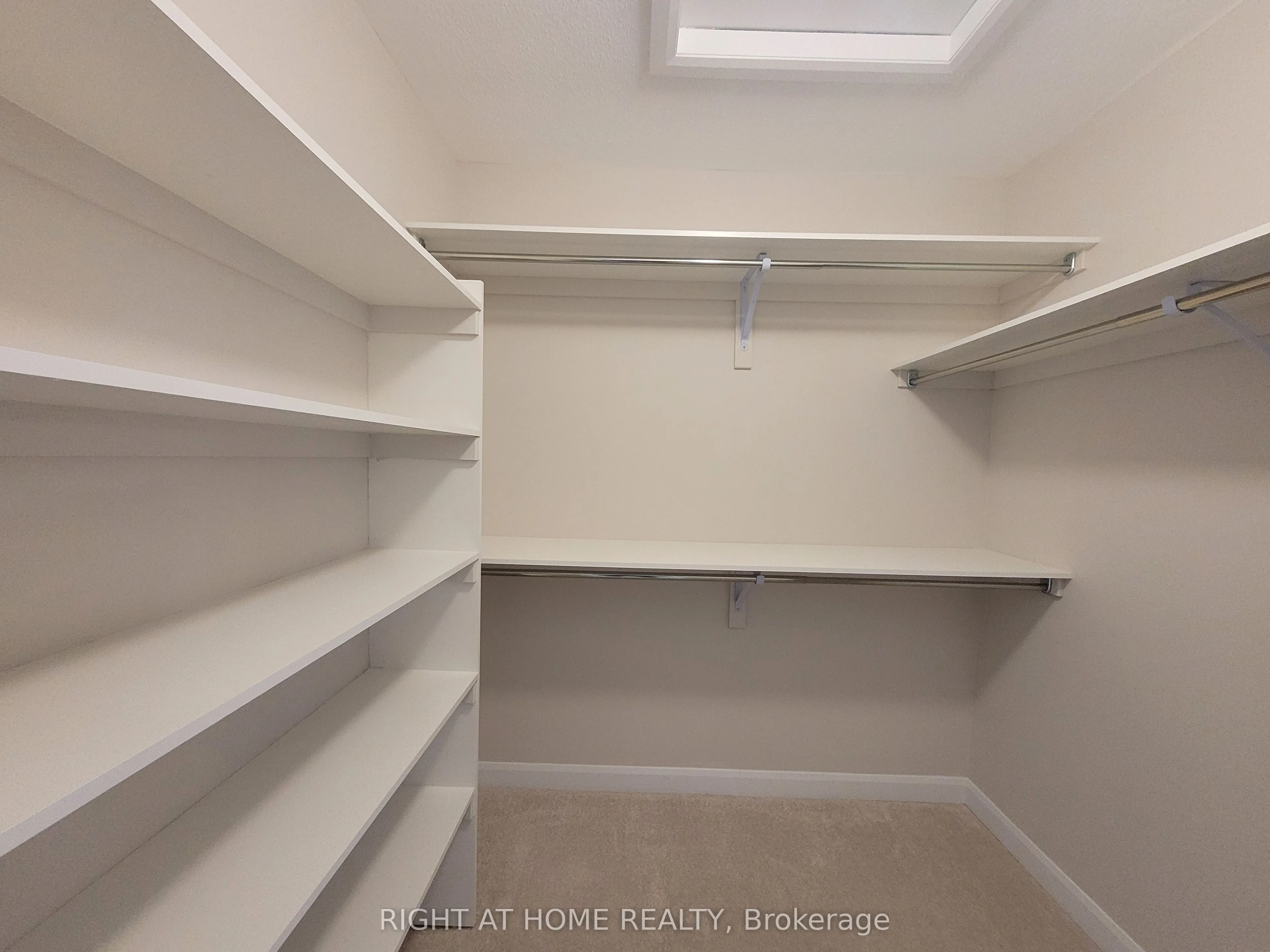 1062 Ballyhale Heights