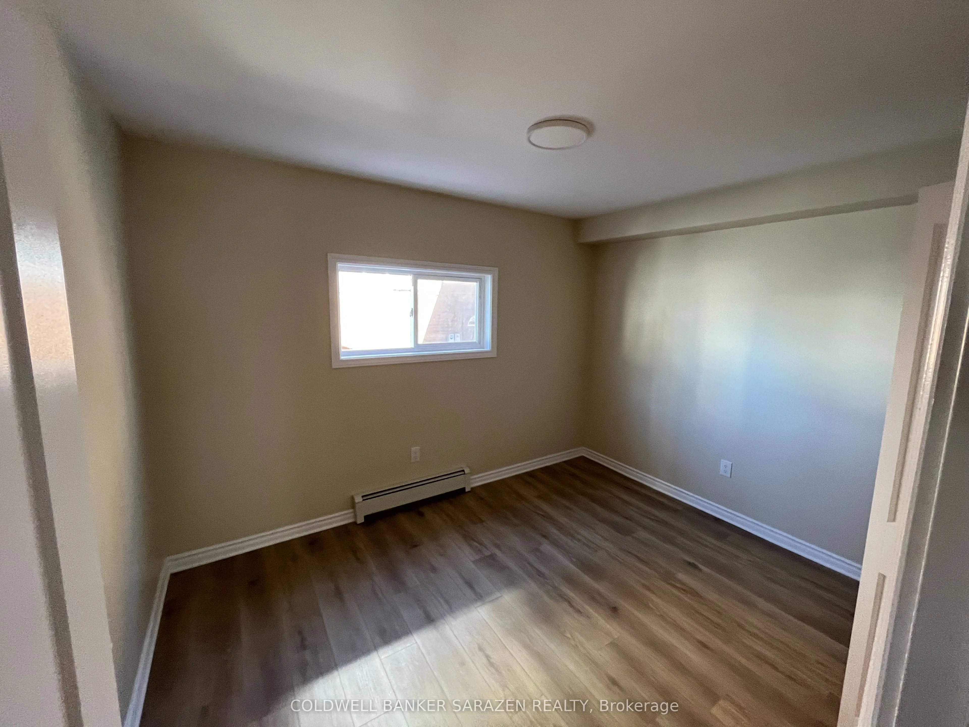 136 Deschamps Avenue