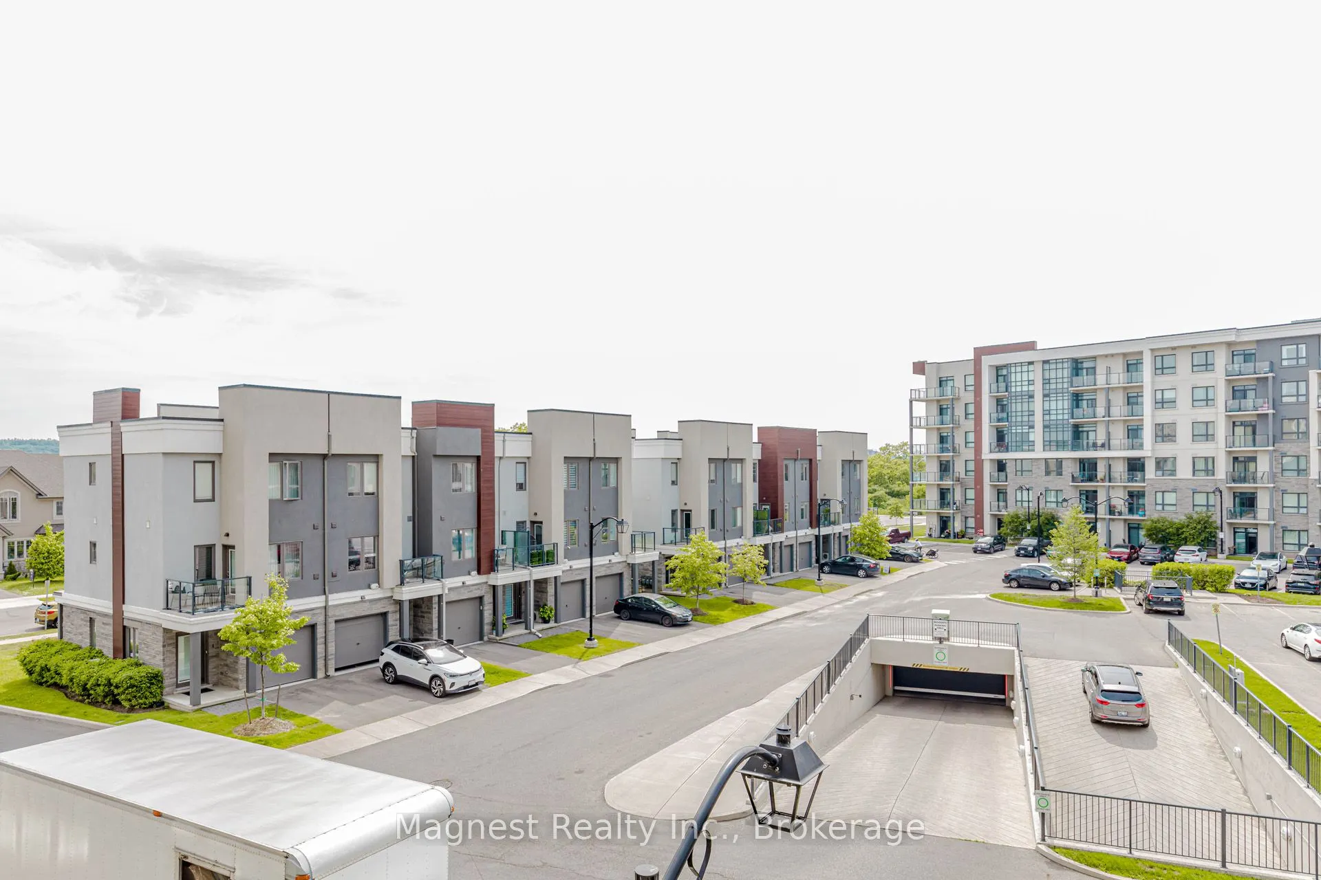 101 Shoreview Place, #326