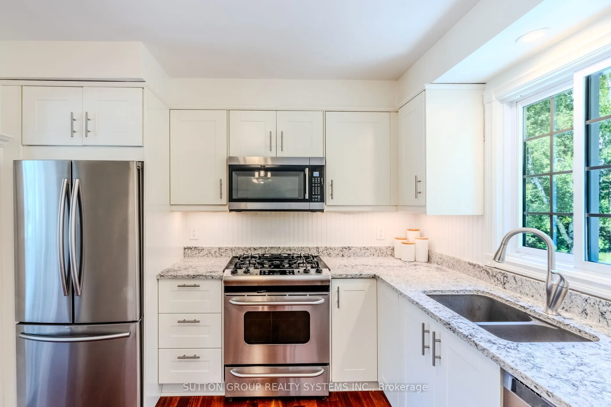 17 William Rex Crescent