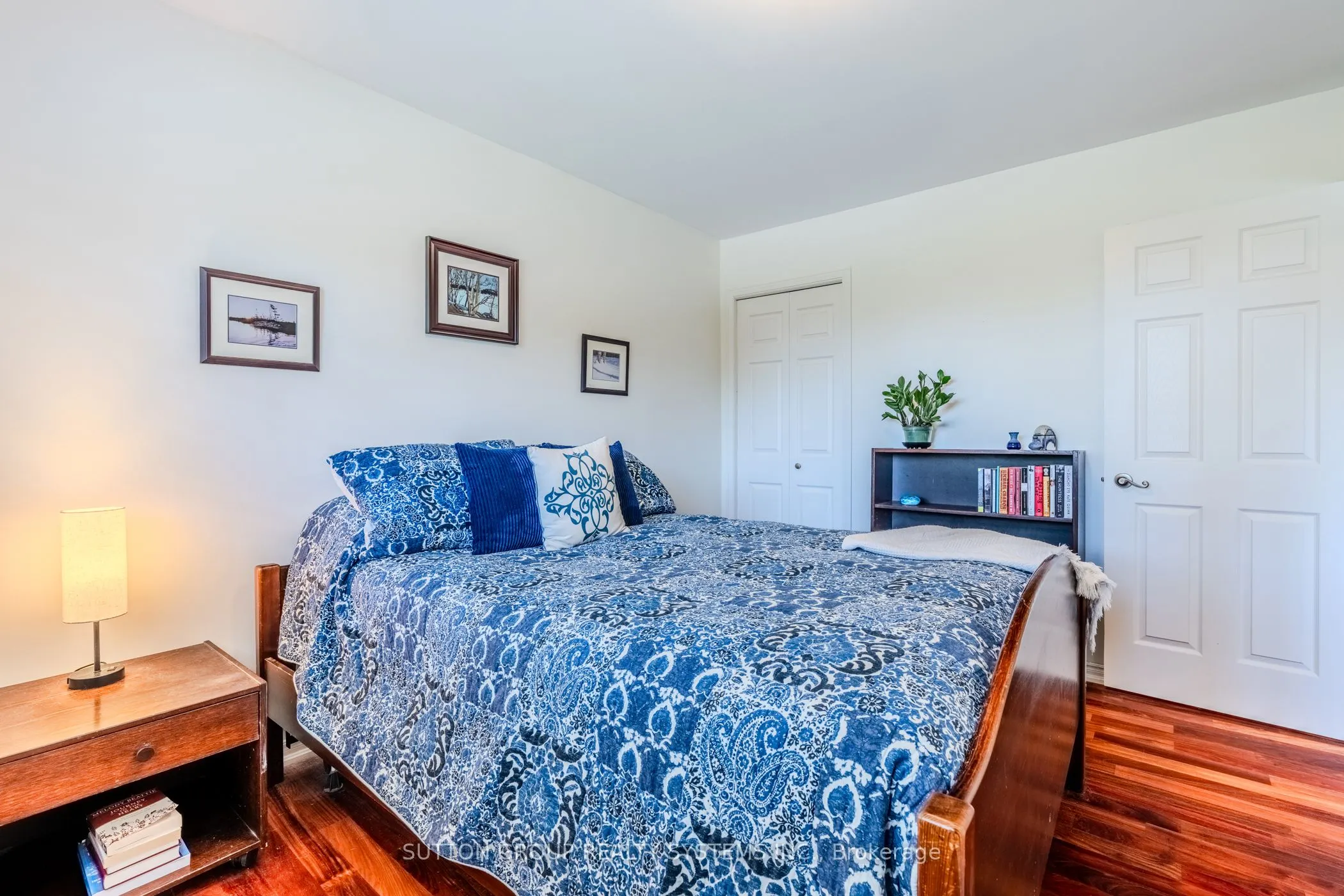 17 William Rex Crescent