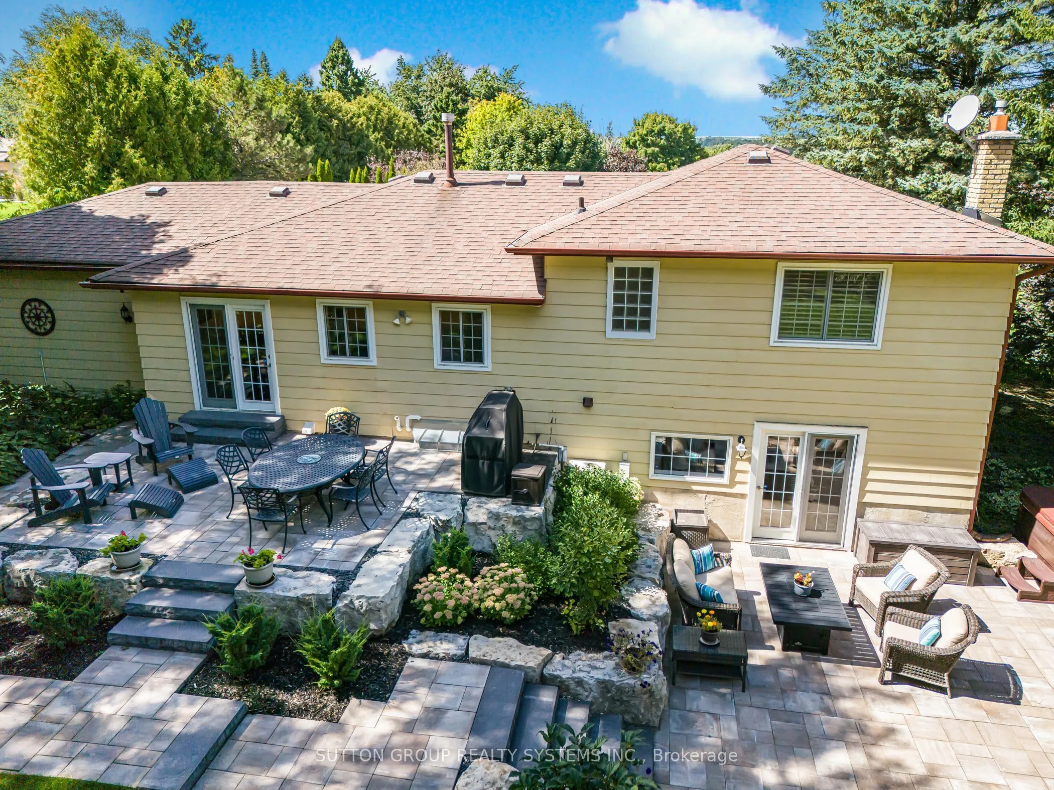 17 William Rex Crescent