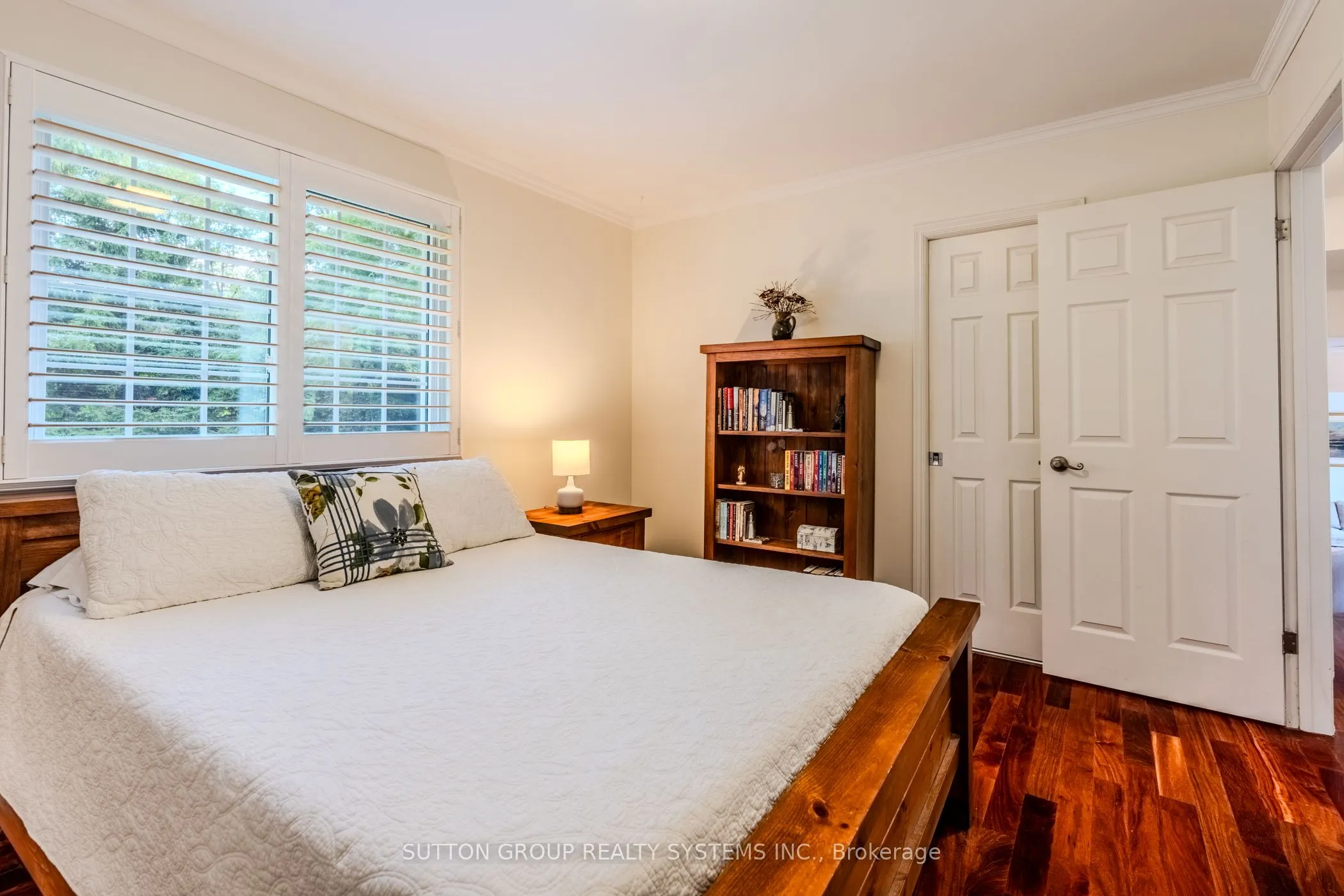 17 William Rex Crescent
