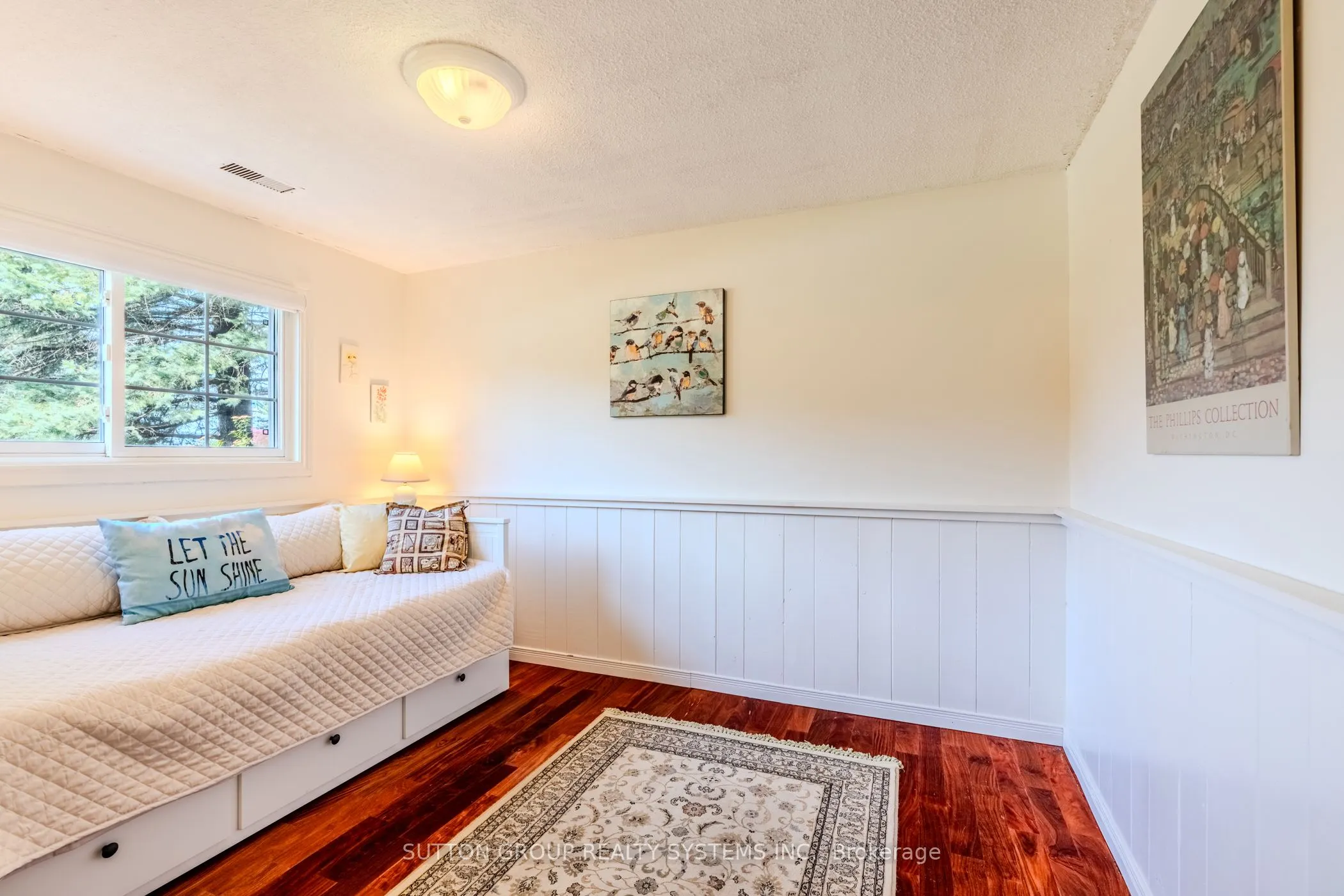 17 William Rex Crescent