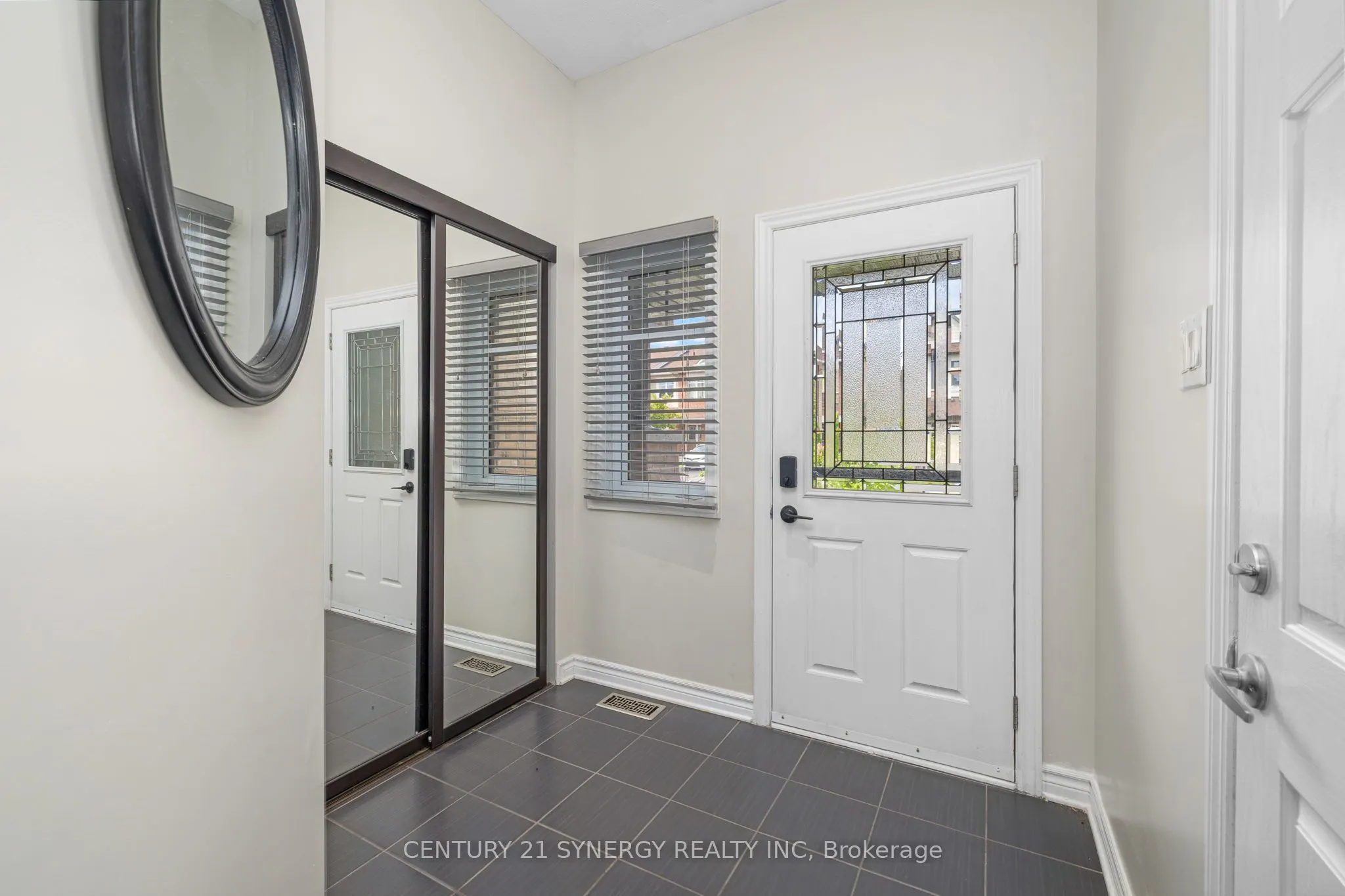 120 Lerta Way