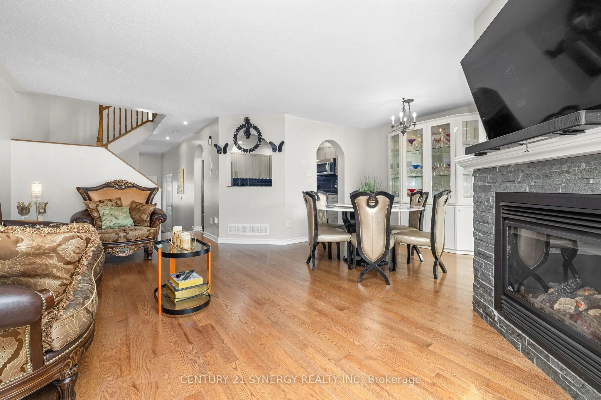 120 Lerta Way