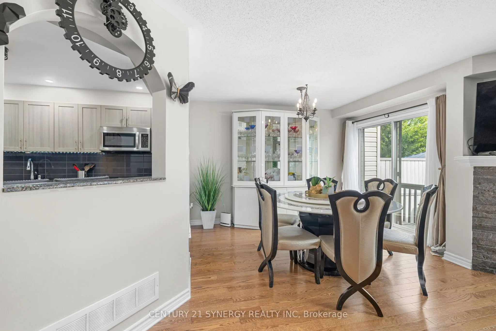 120 Lerta Way