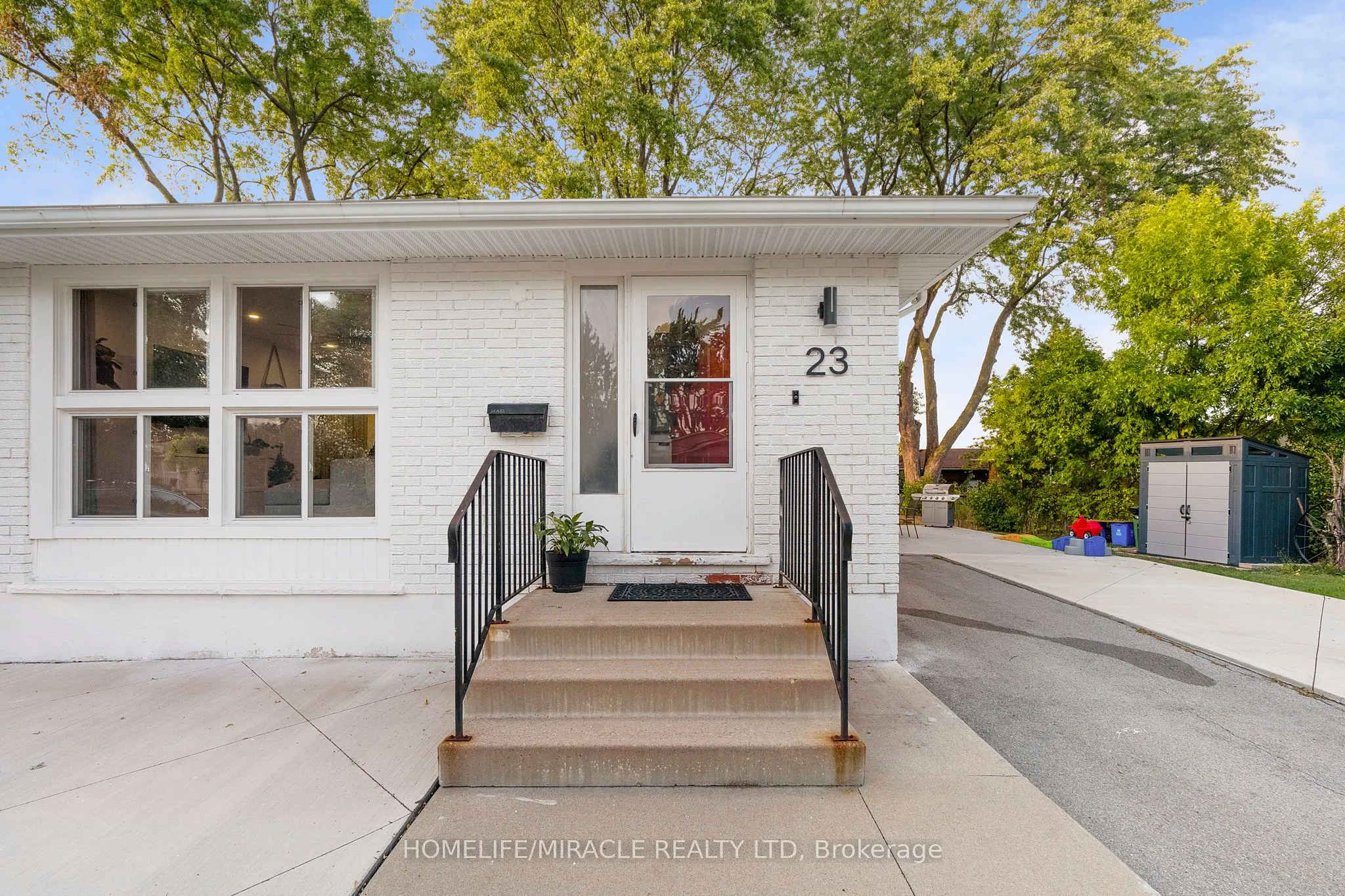 23 Thorley Drive
