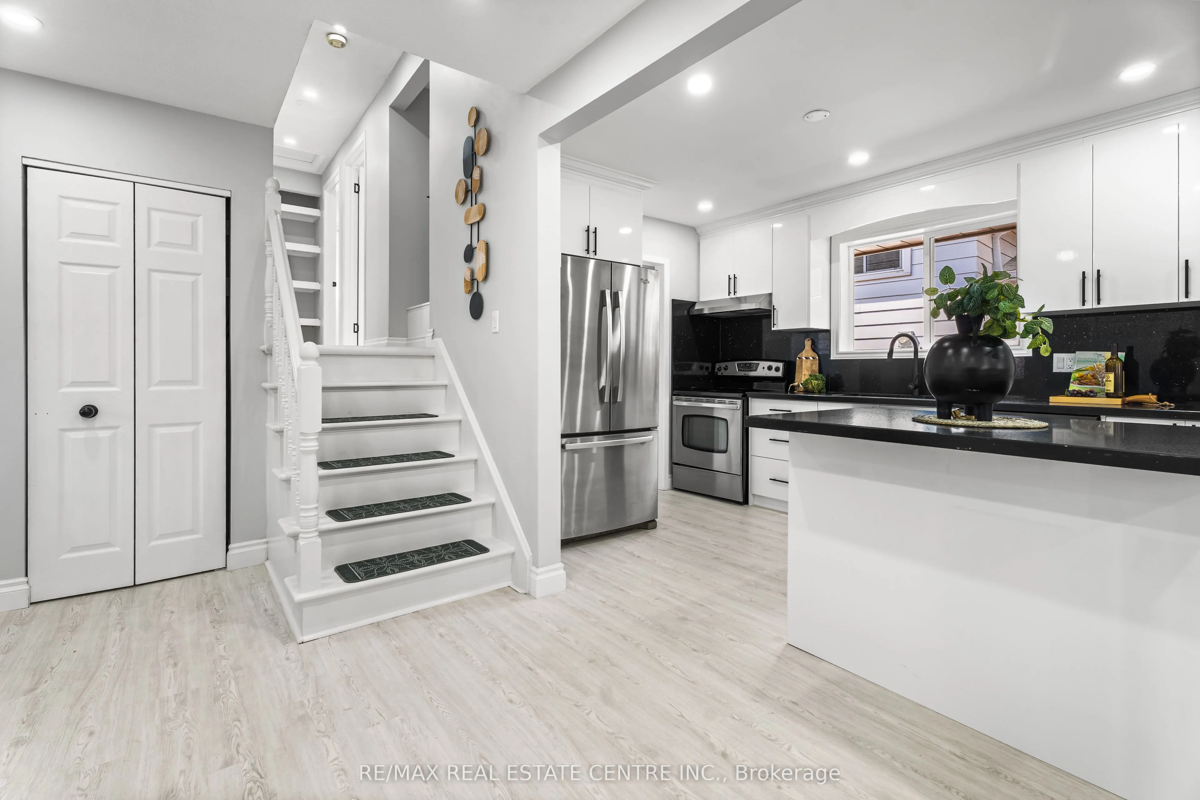80 Rouse Avenue