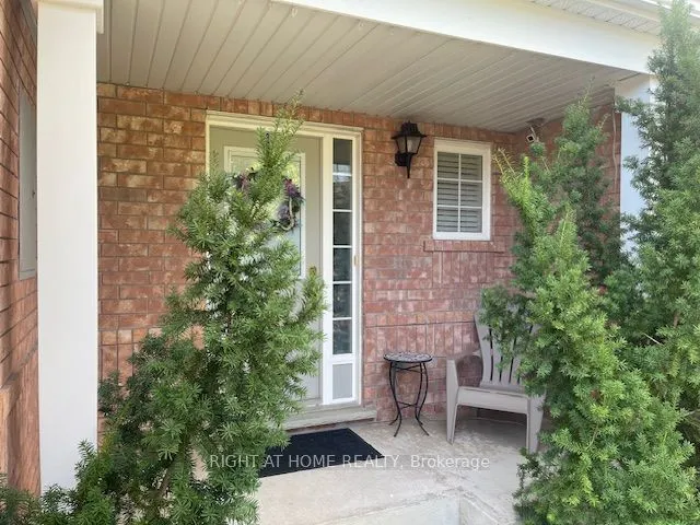 44 Senior Crescent