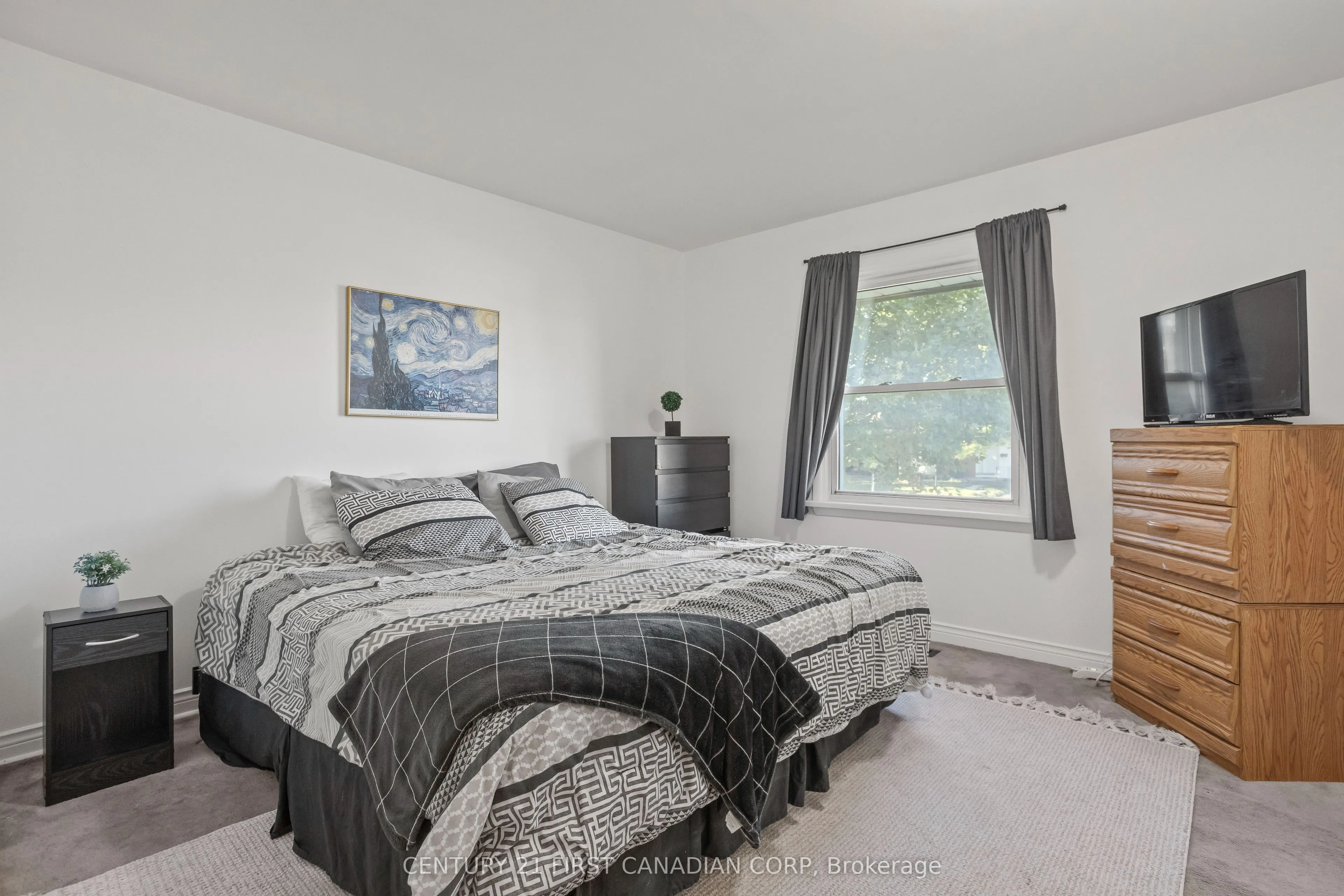 384 Briarhill Avenue