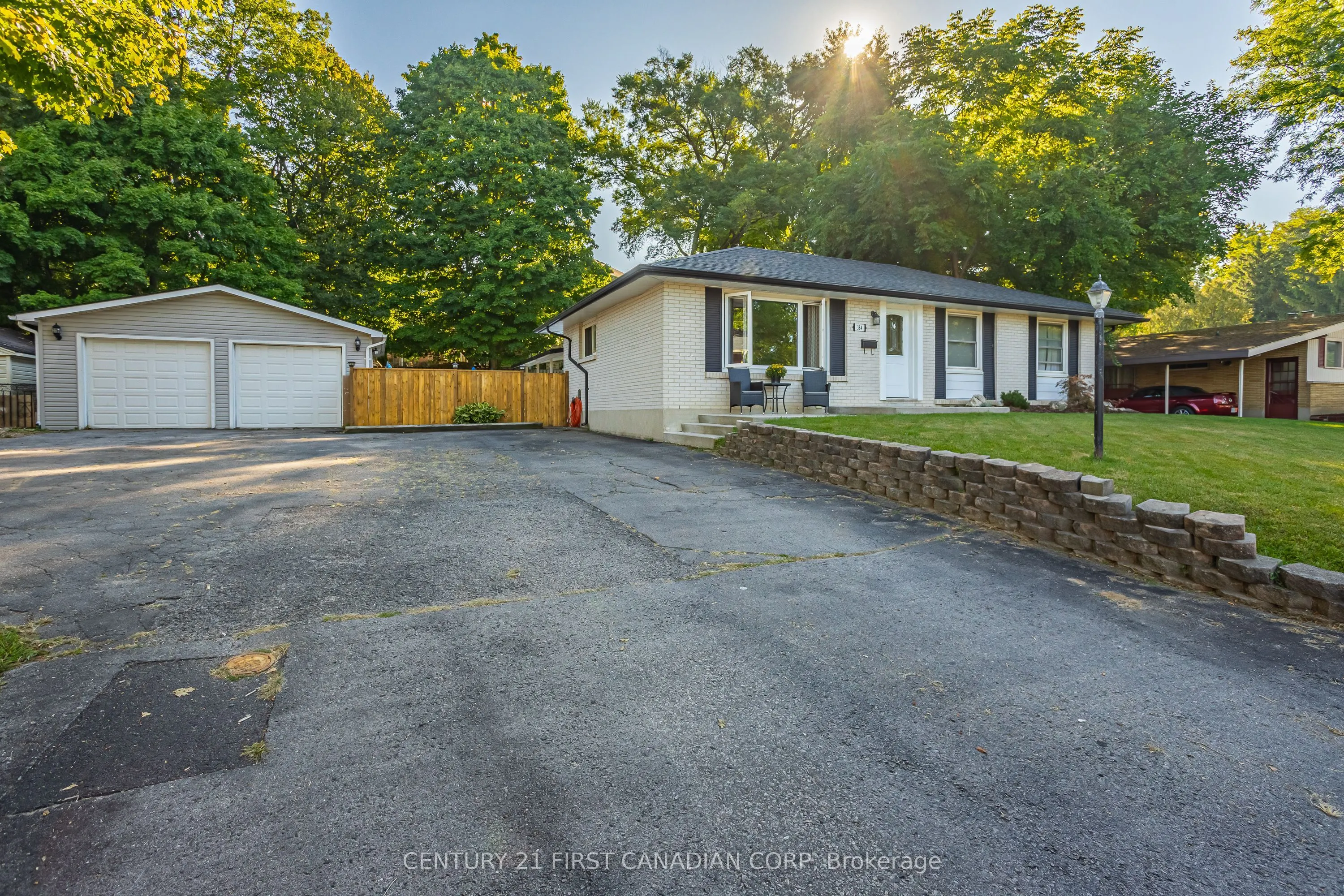 384 Briarhill Avenue