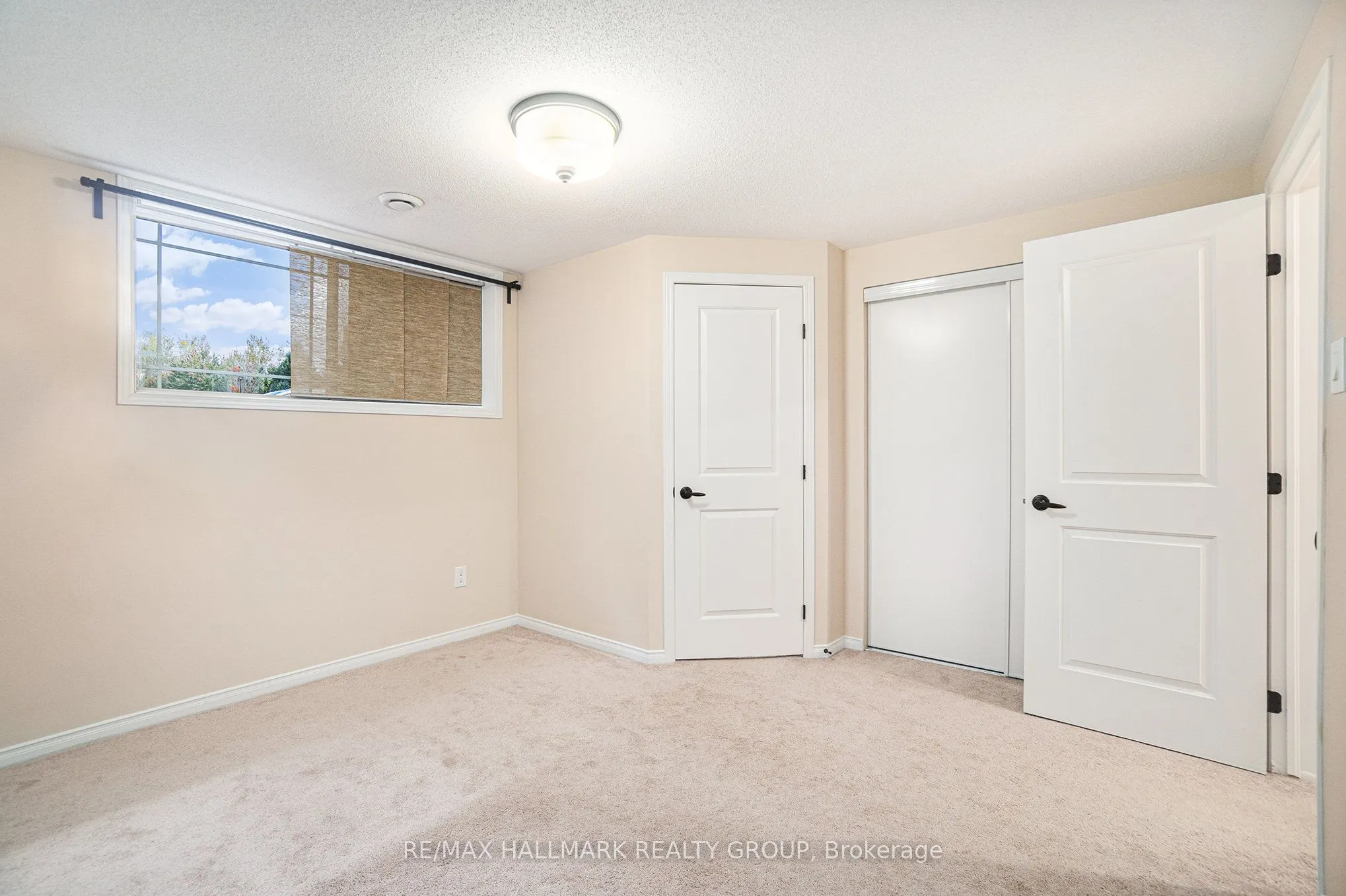 170 Den Haag Drive, #17