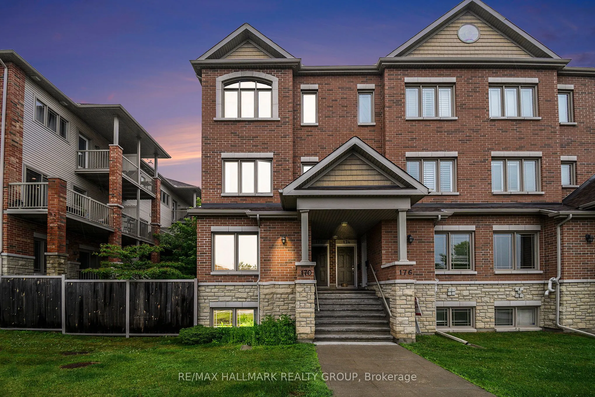 170 Den Haag Drive, #17