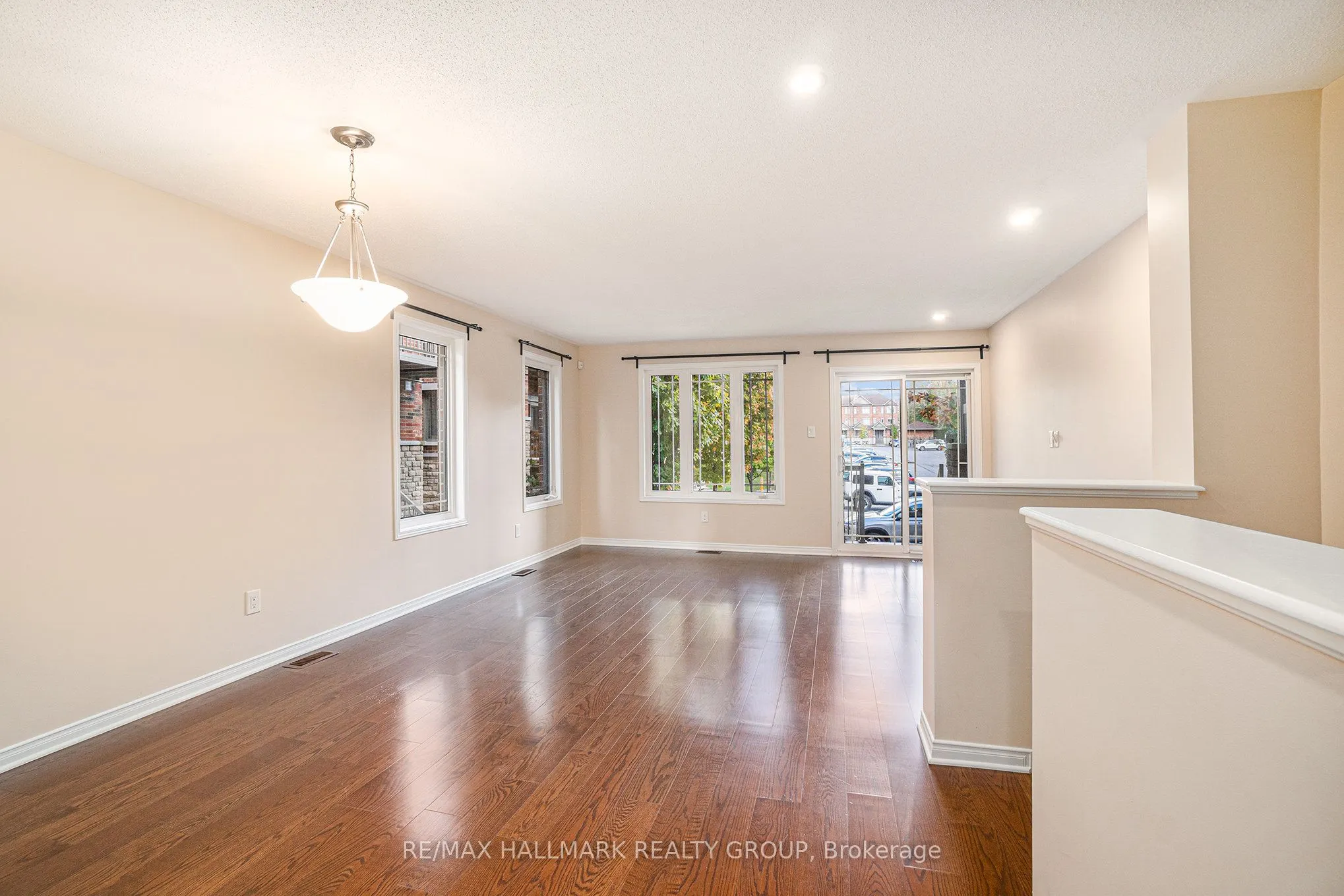 170 Den Haag Drive, #17