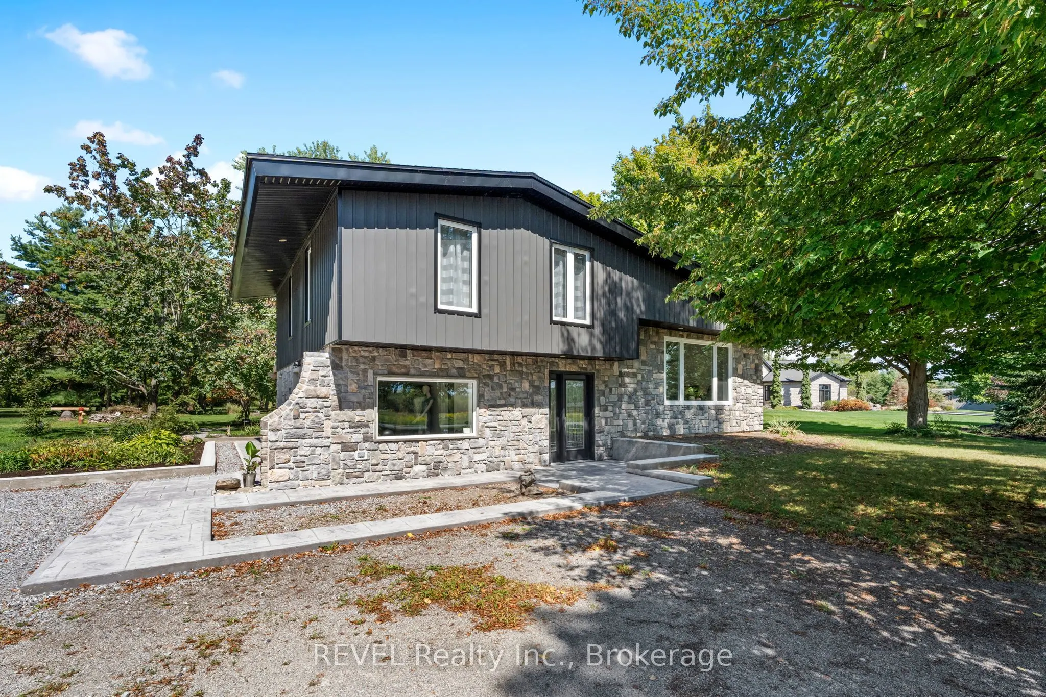 1546 Nigh Road