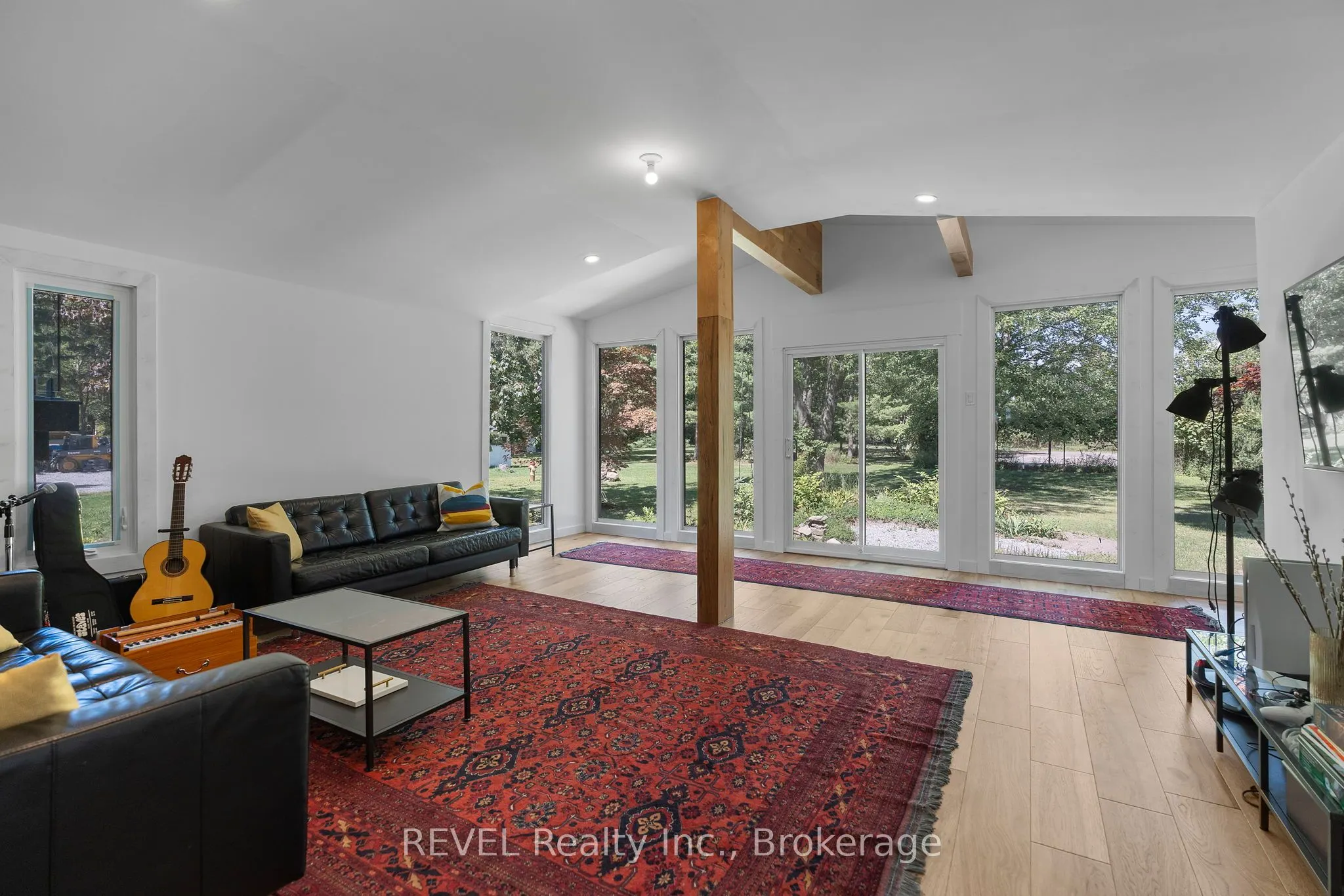 1546 Nigh Road