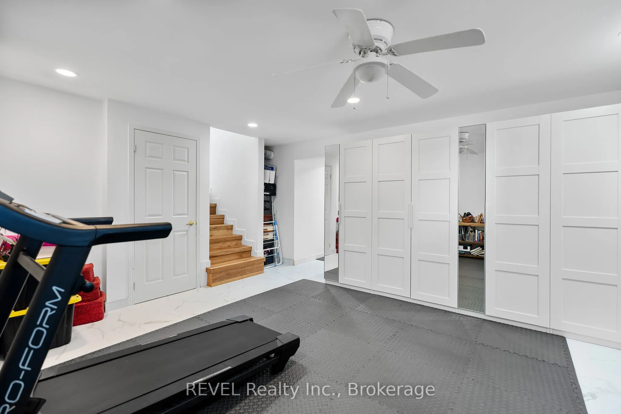 1546 Nigh Road