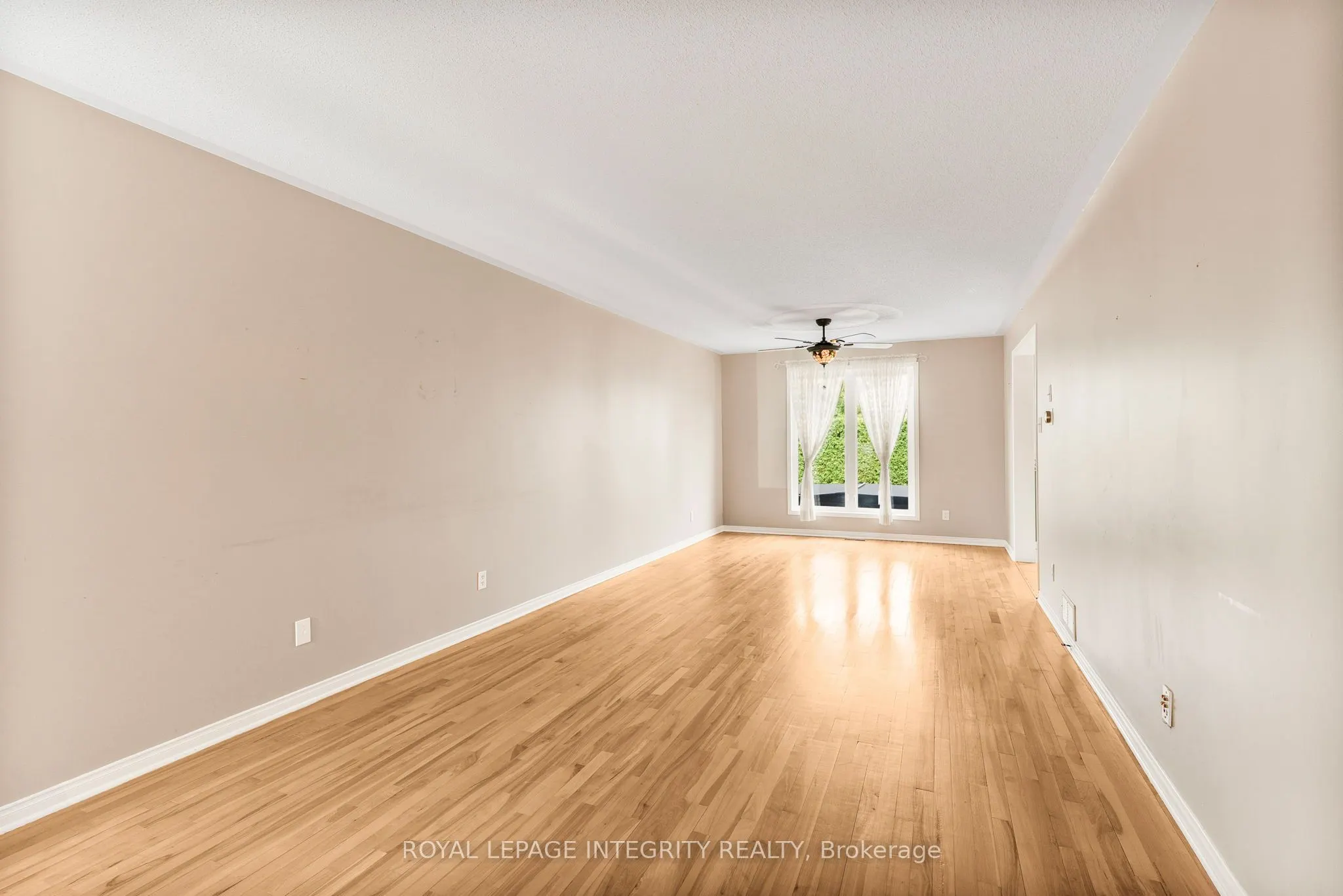 1659 Toulouse Crescent