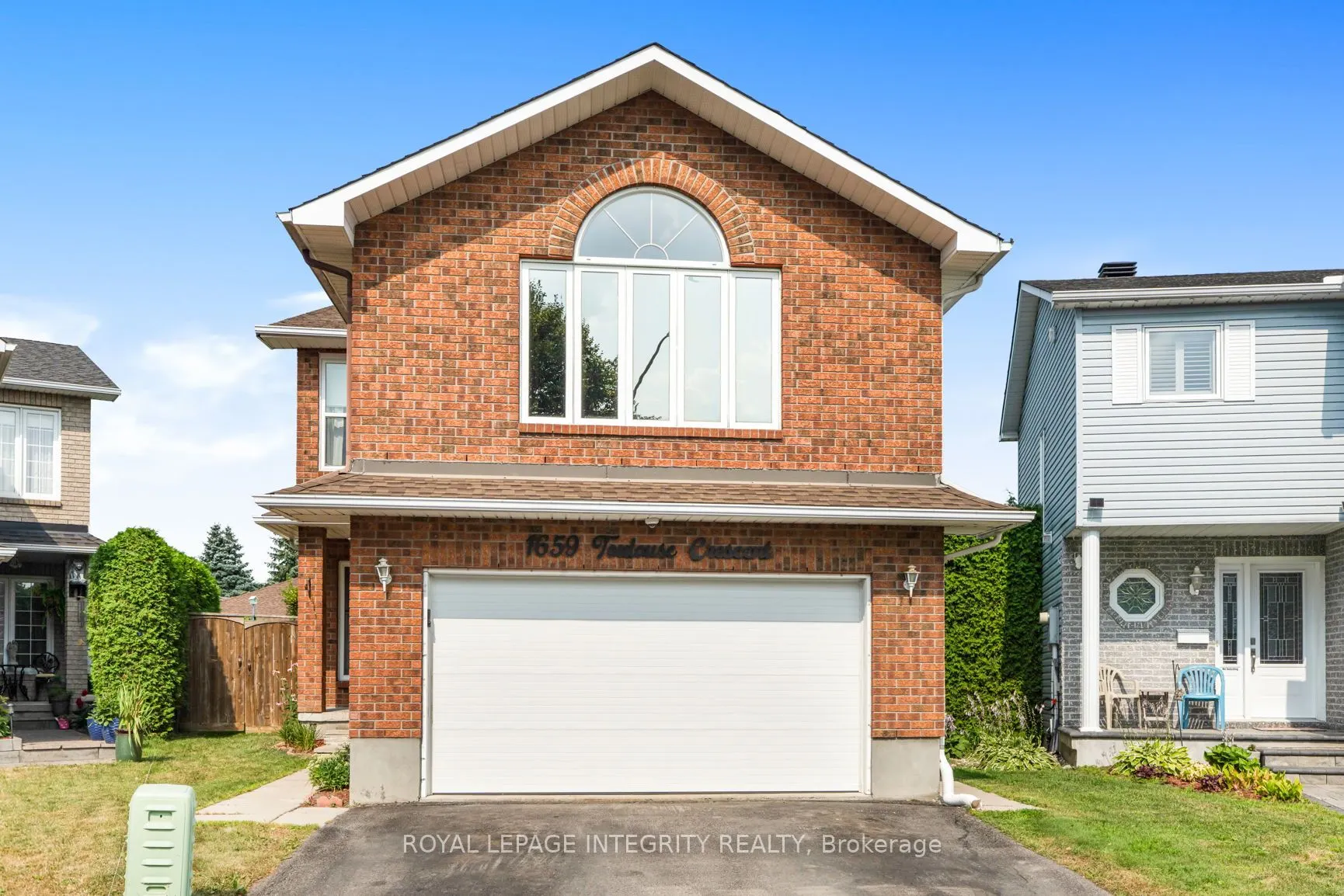 1659 Toulouse Crescent