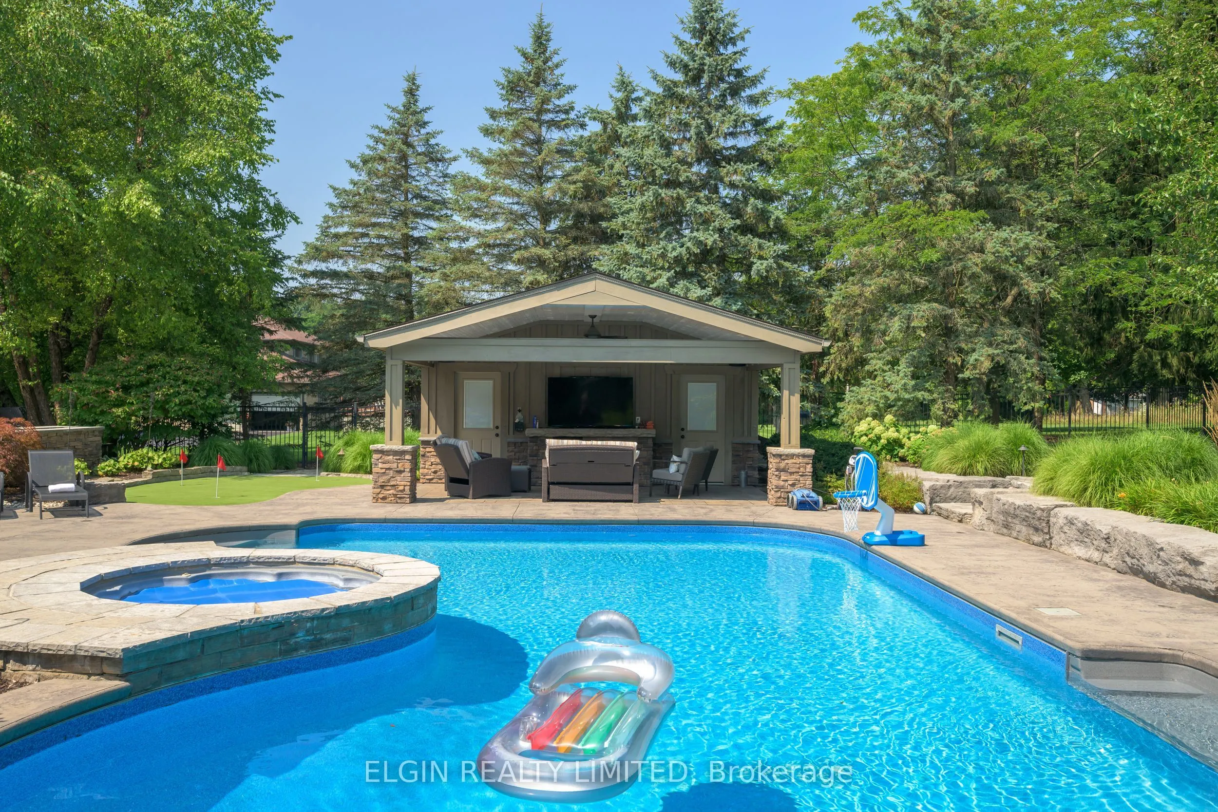 42672 Meadow Wood Lane