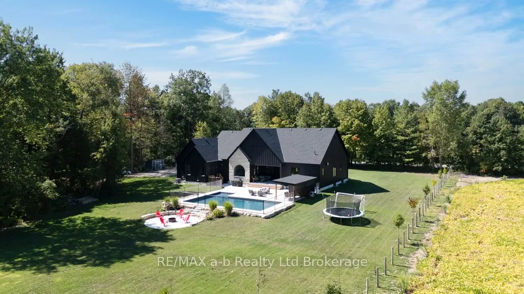592 Carson Side Road