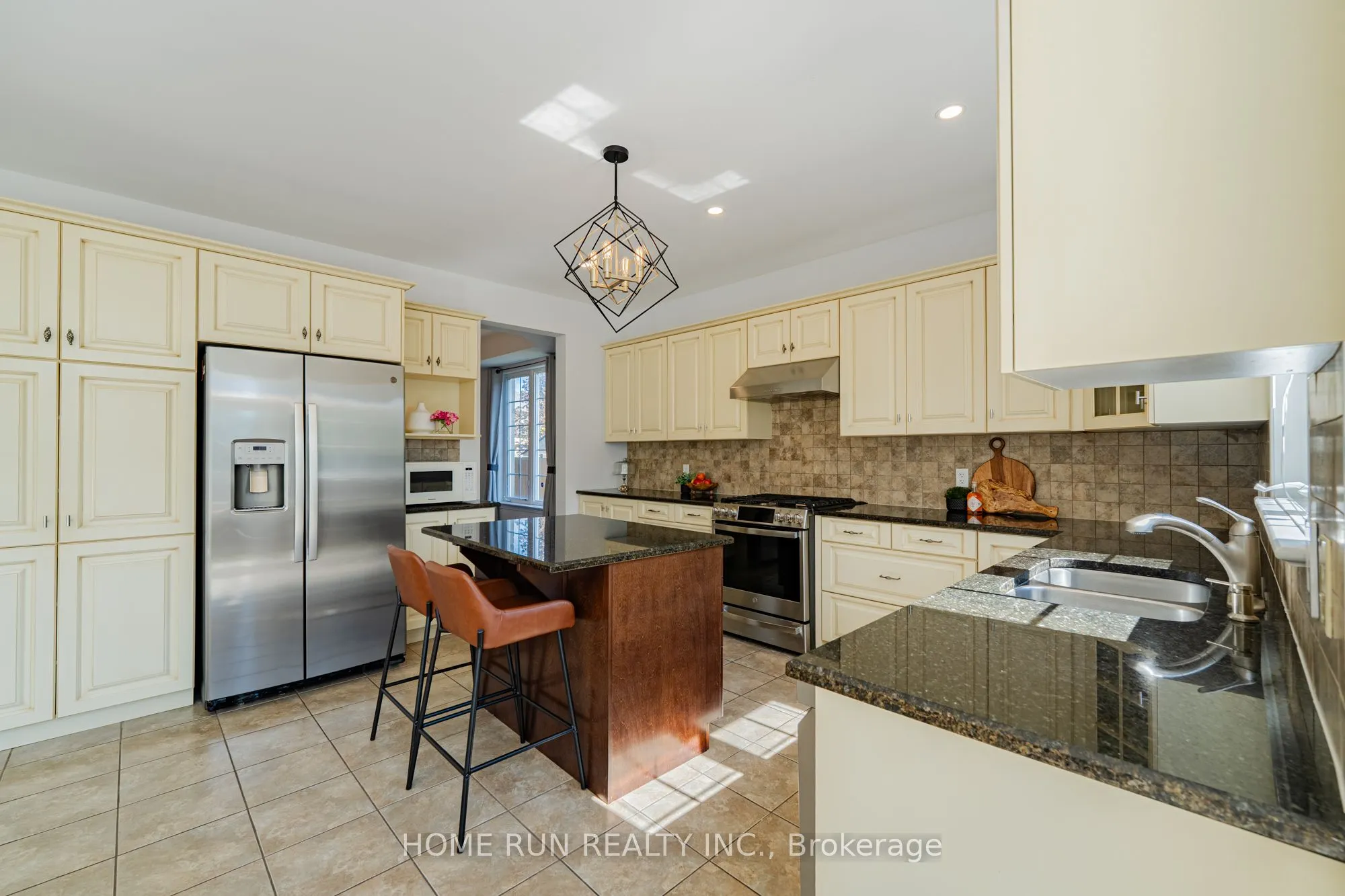 763 Kilbirnie Drive