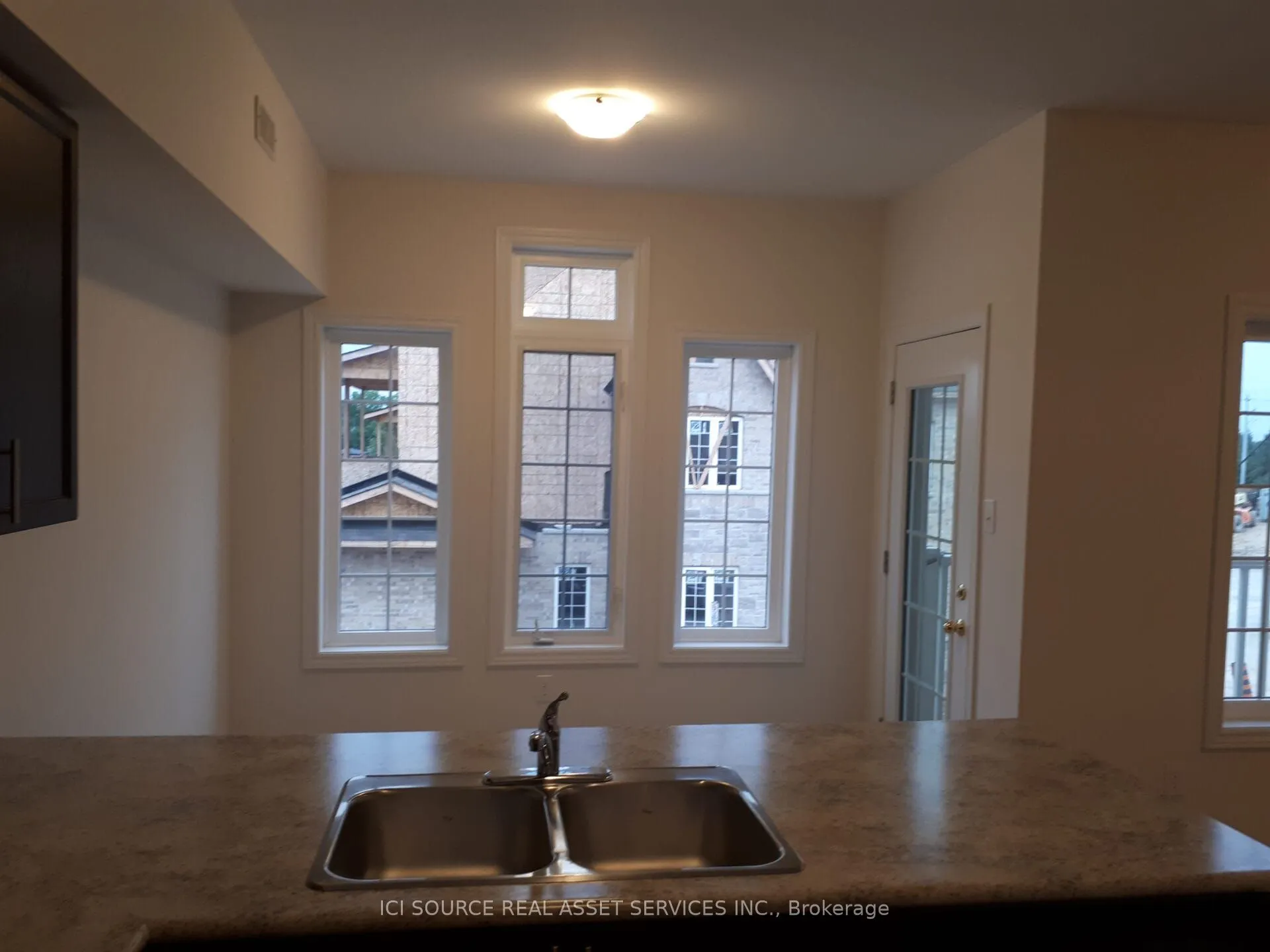 403 Westwood Drive, #3