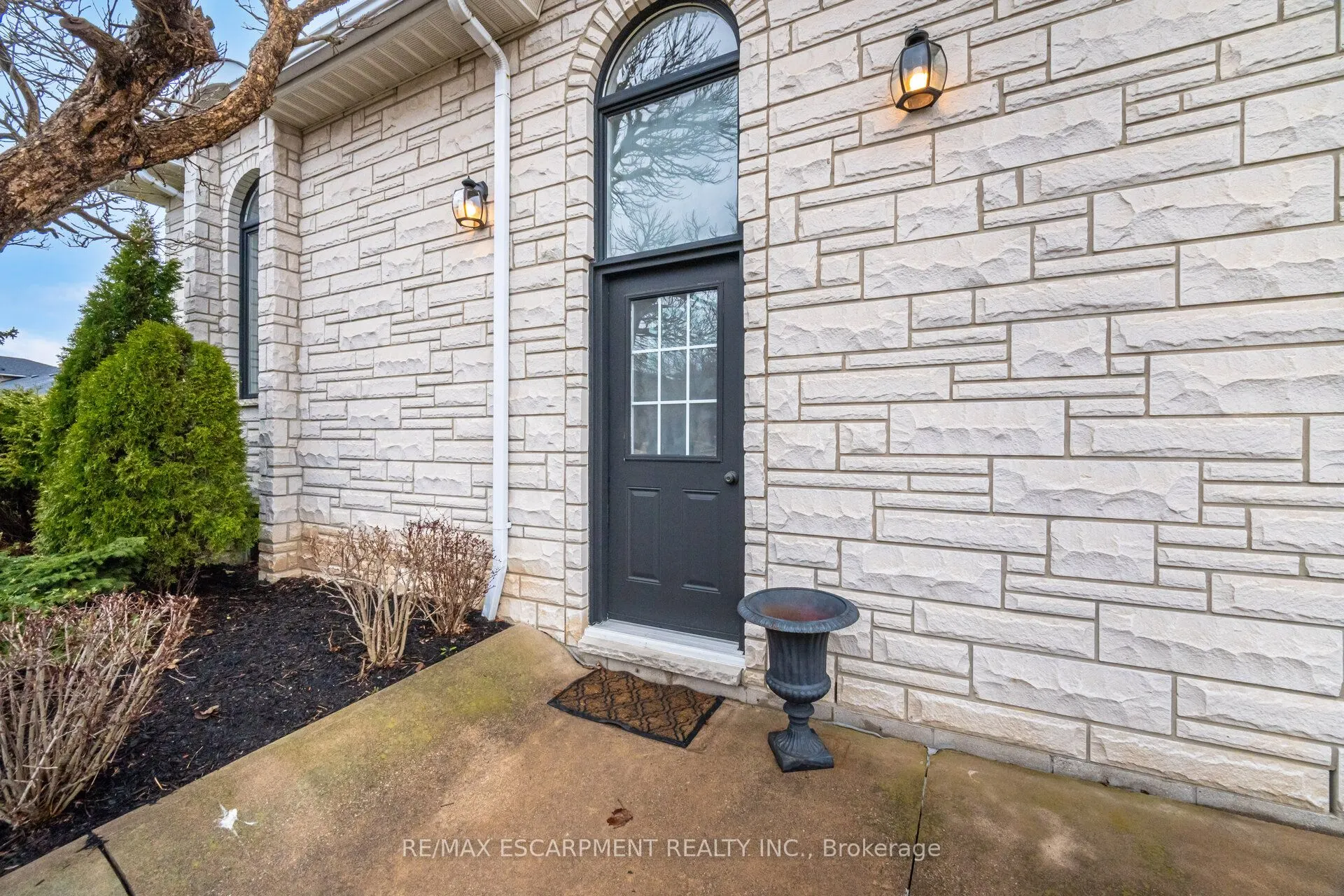 31 Ingrid Court