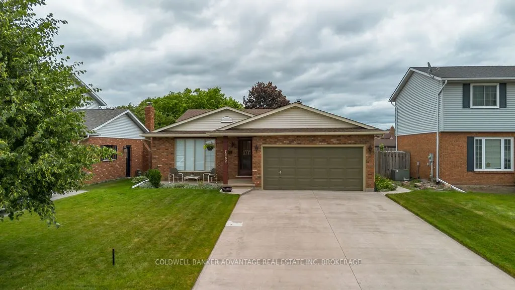 7362 Nathan Crescent