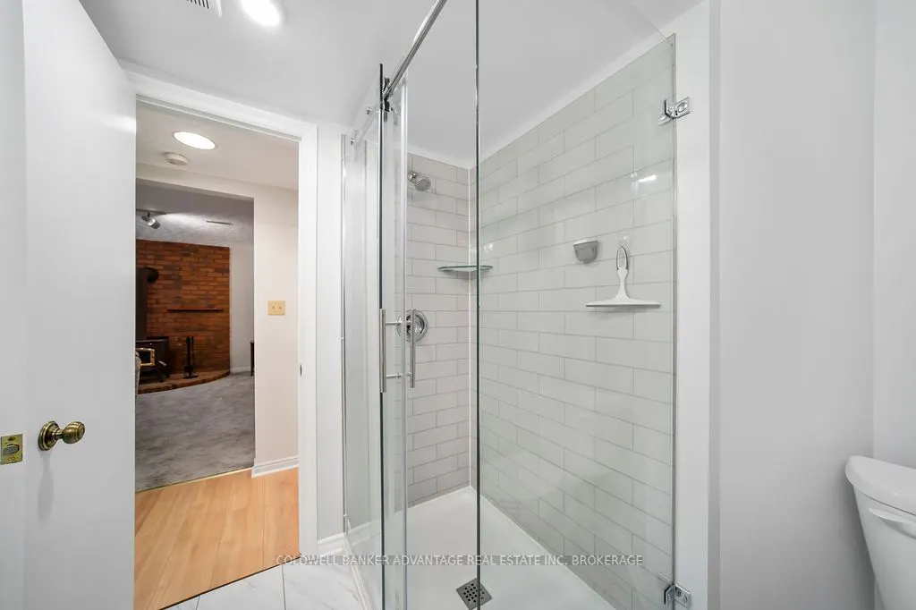 7362 Nathan Crescent