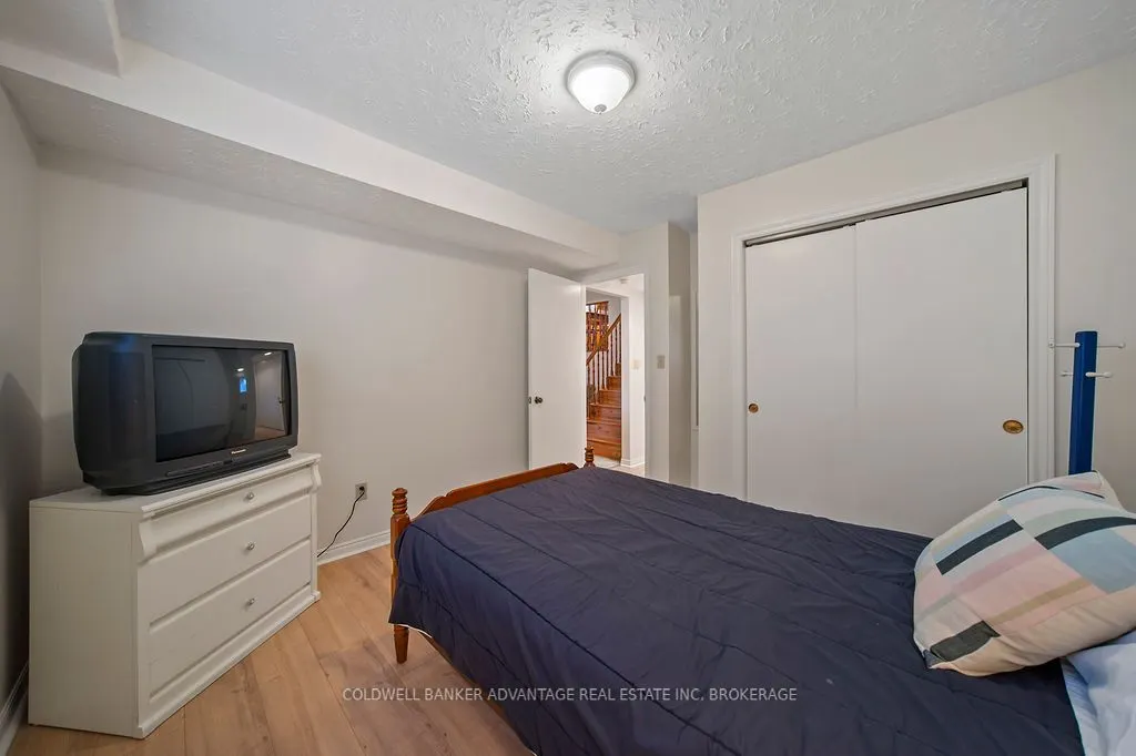 7362 Nathan Crescent