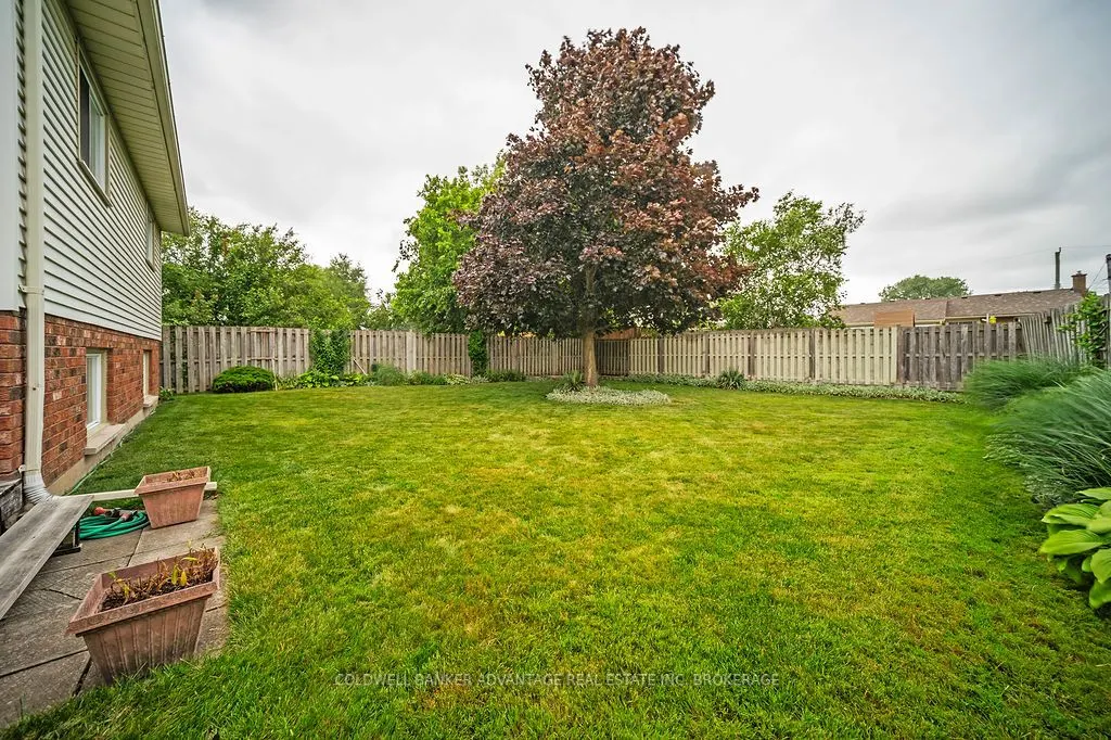 7362 Nathan Crescent