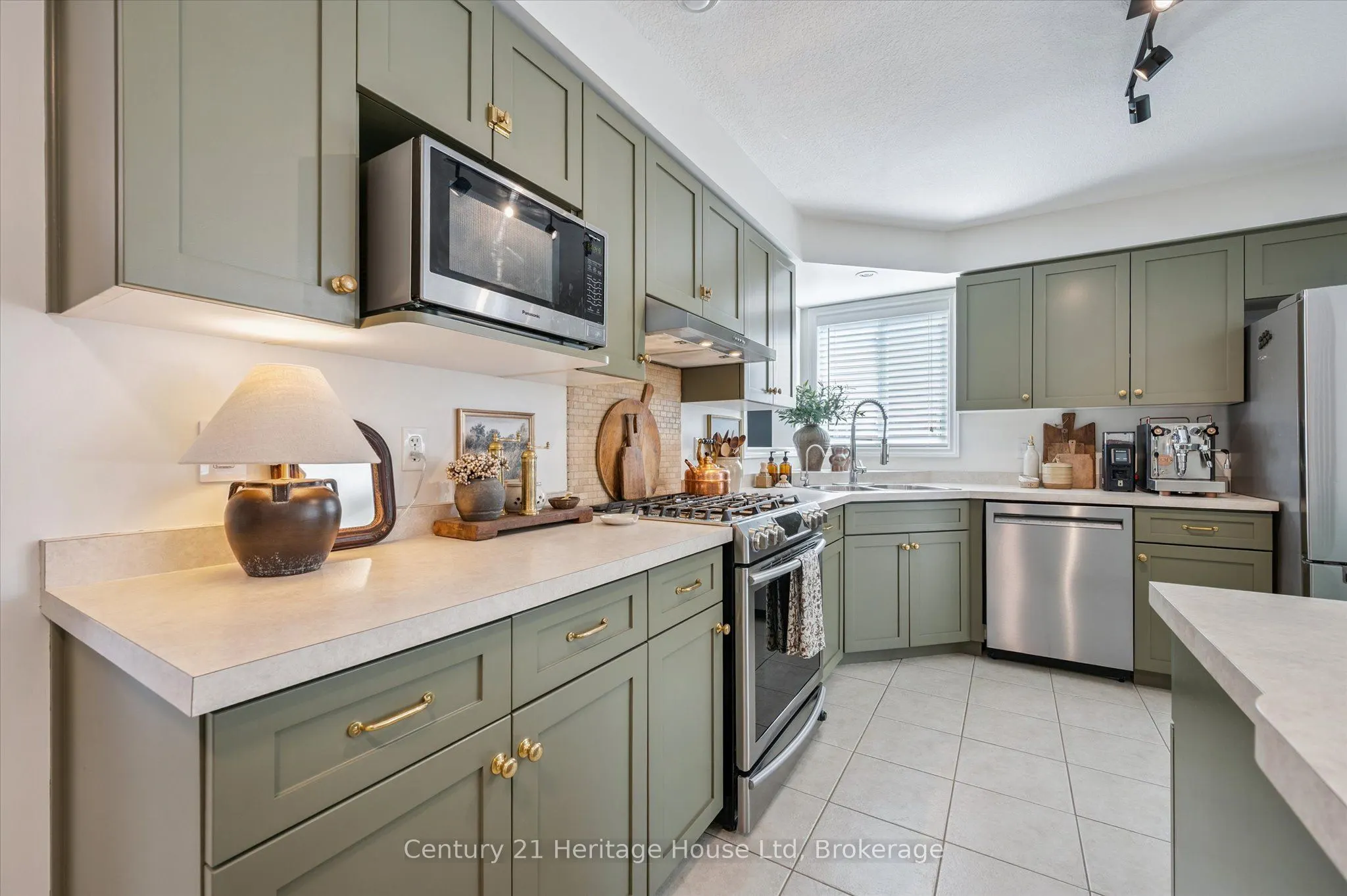20 Shackleton Drive, #7