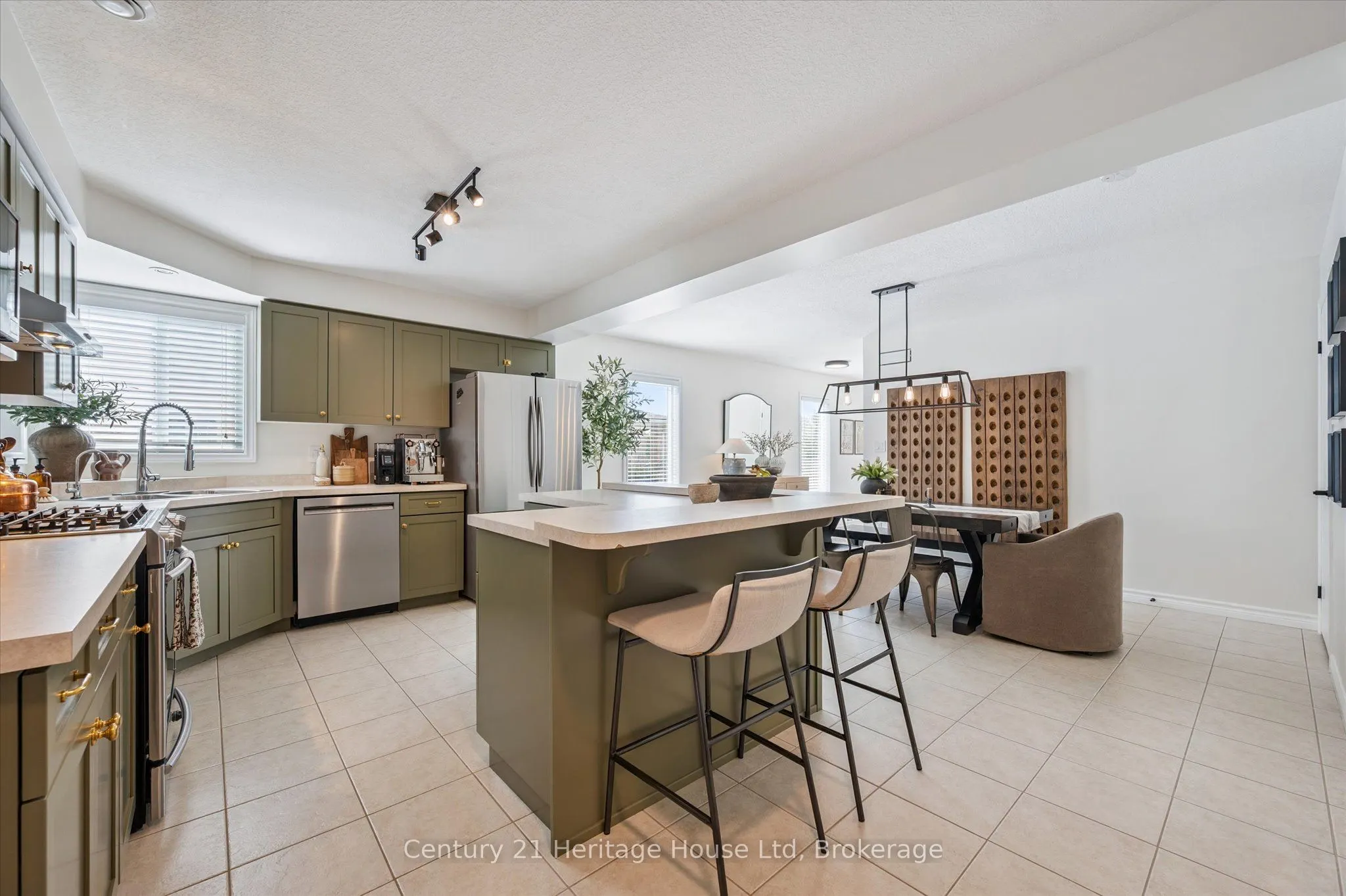 20 Shackleton Drive, #7