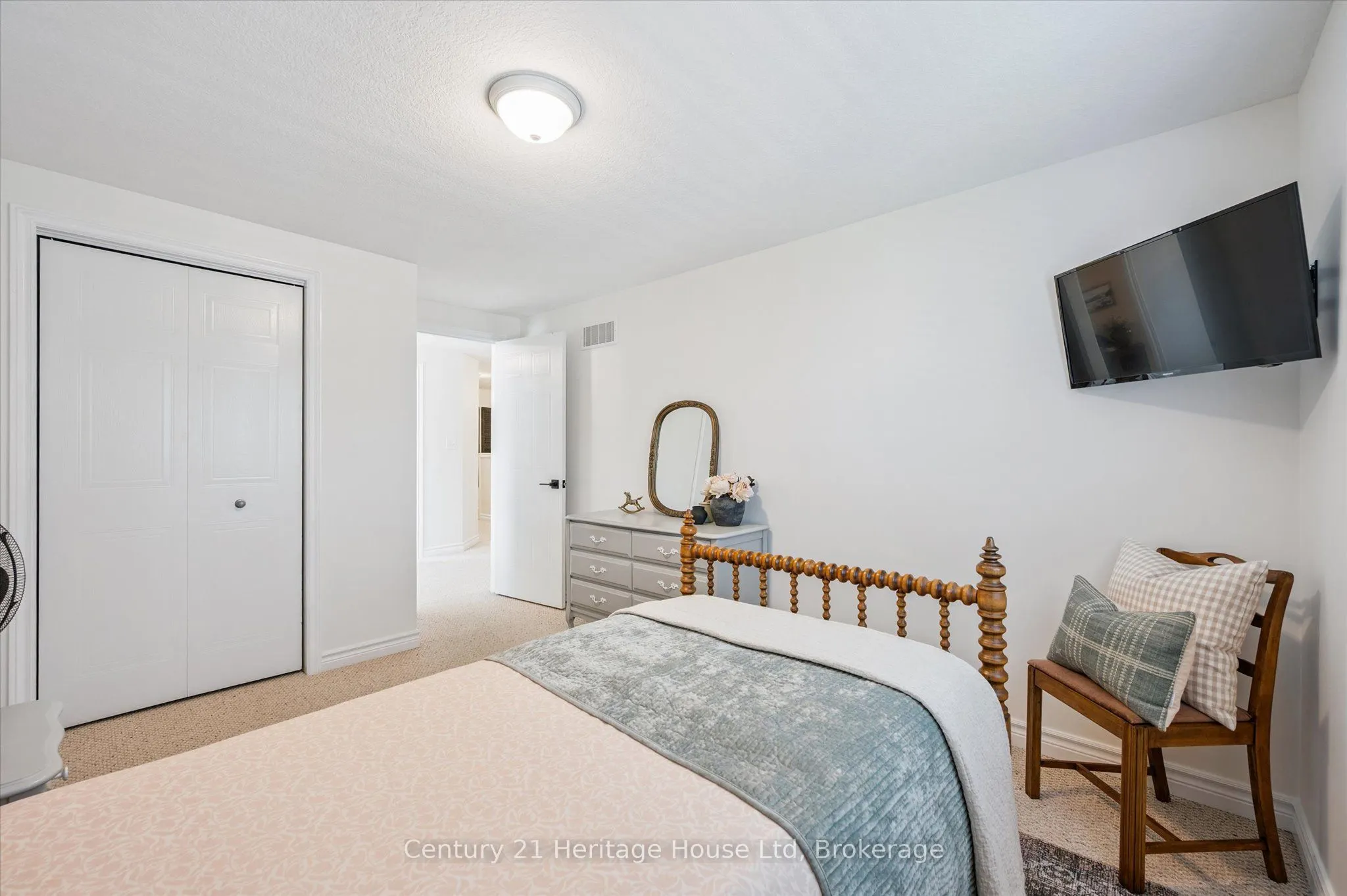 20 Shackleton Drive, #7