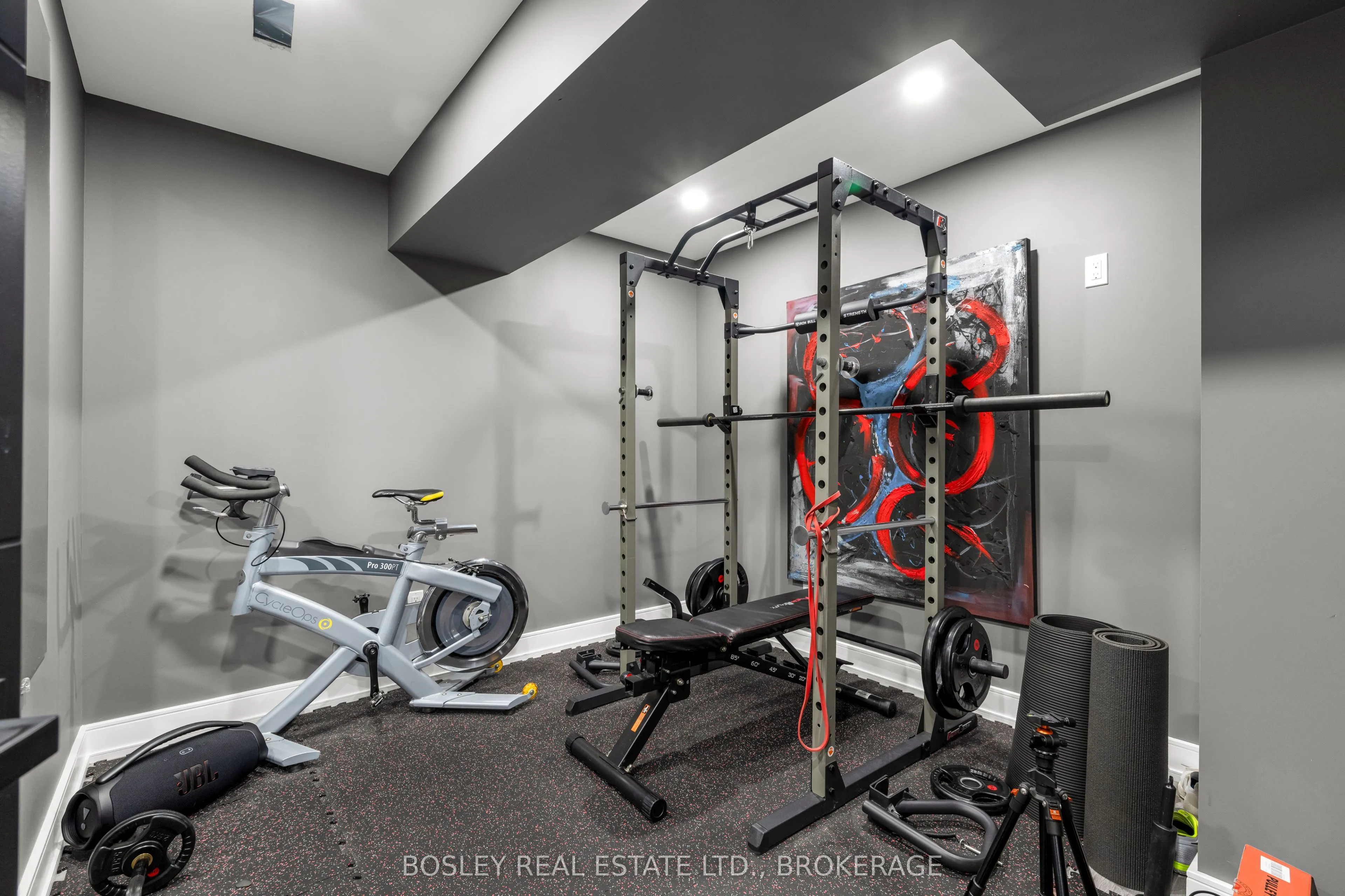 251 Shoreview Drive