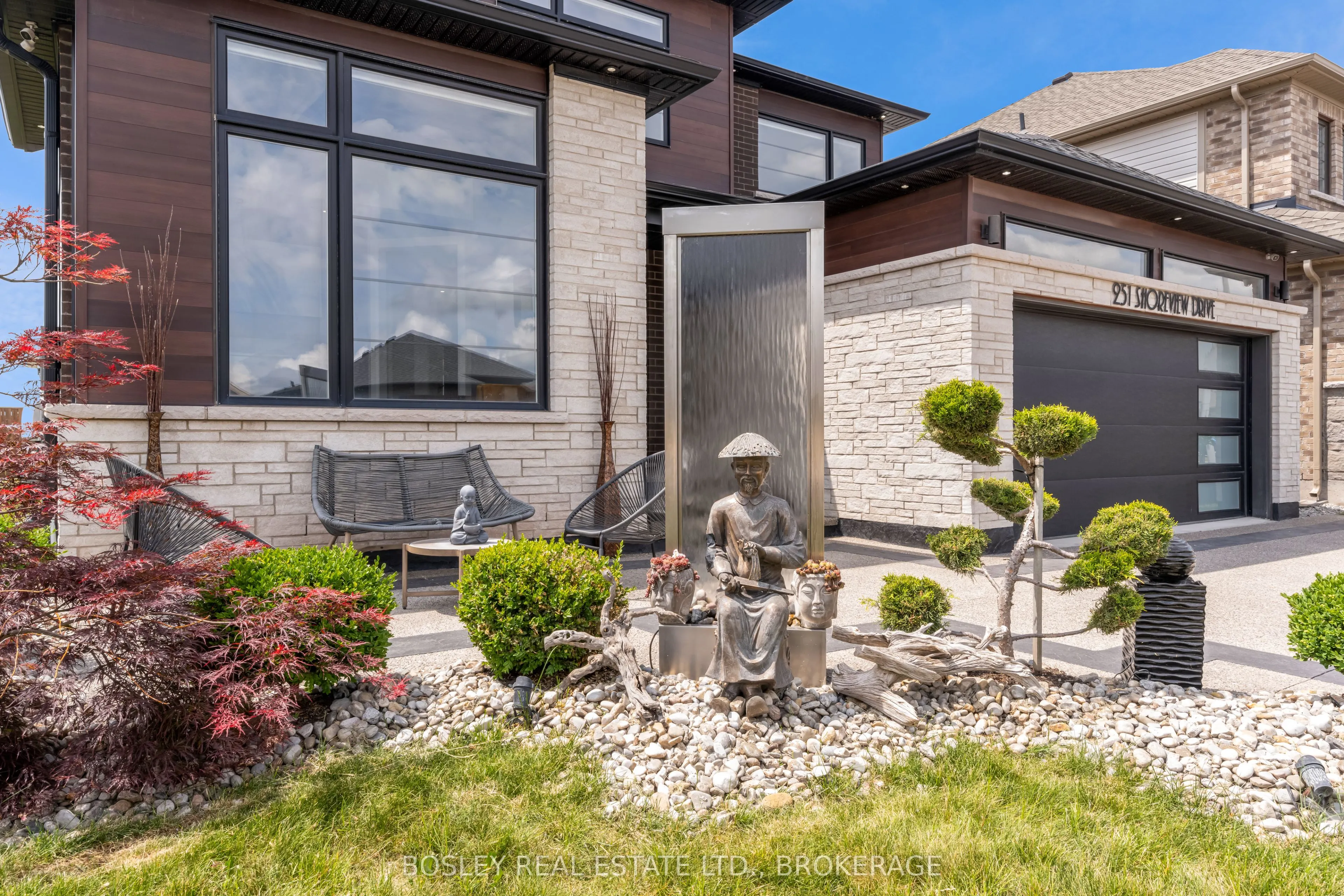 251 Shoreview Drive