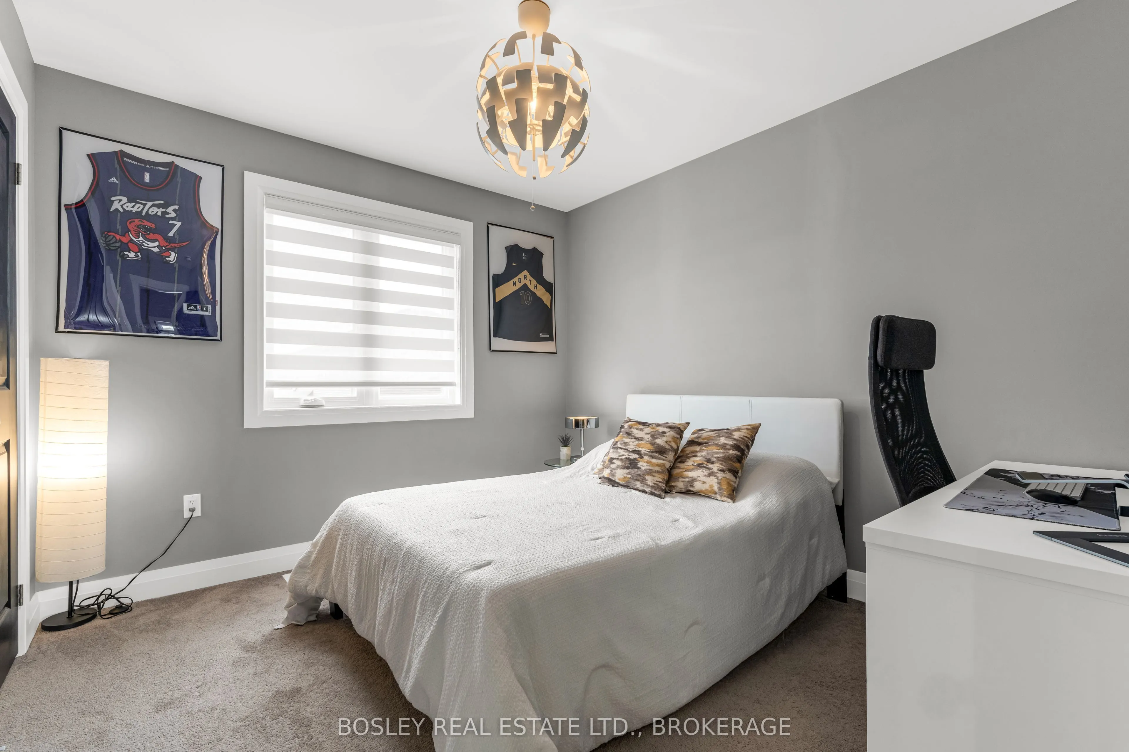 251 Shoreview Drive