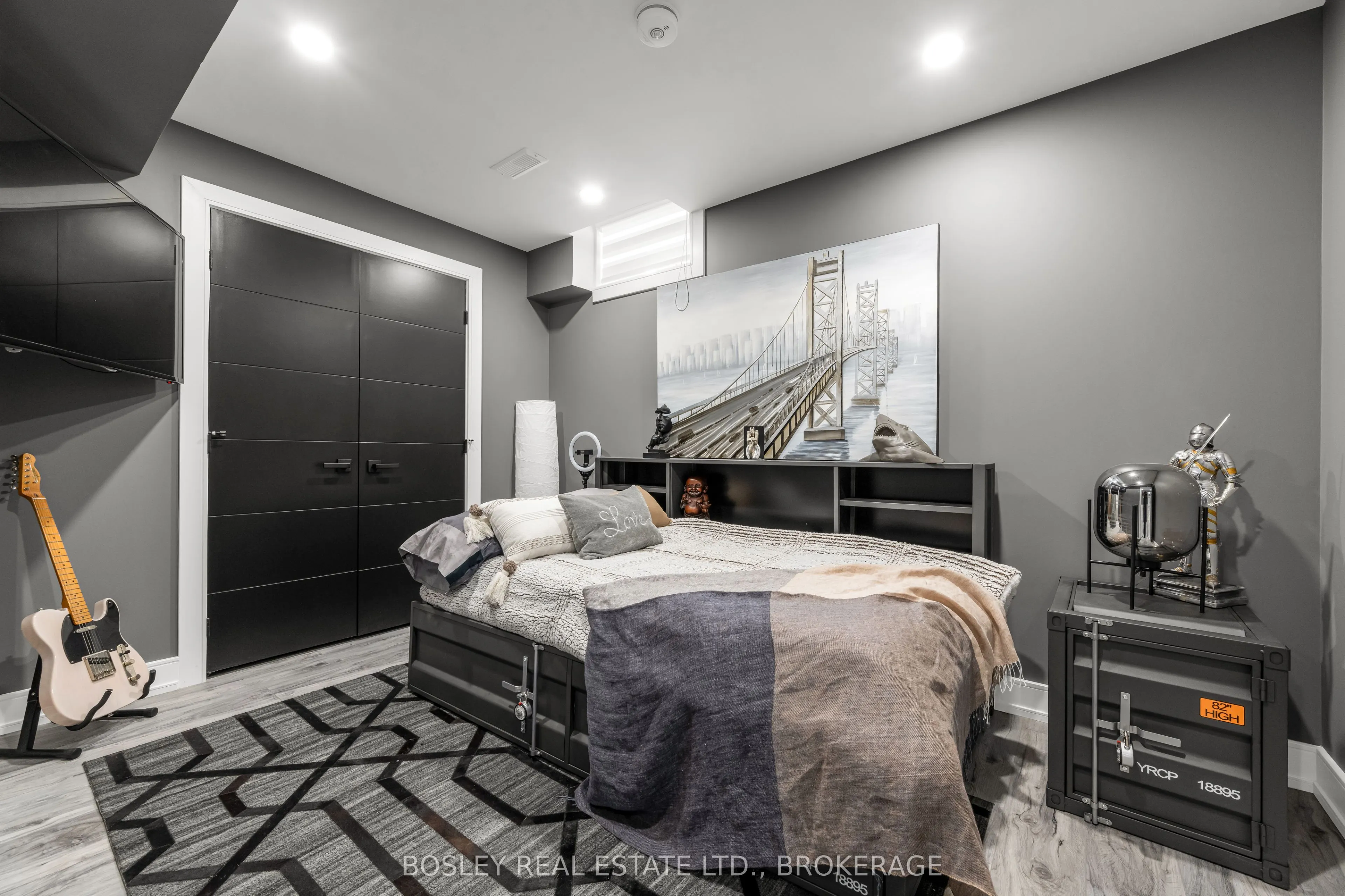 251 Shoreview Drive